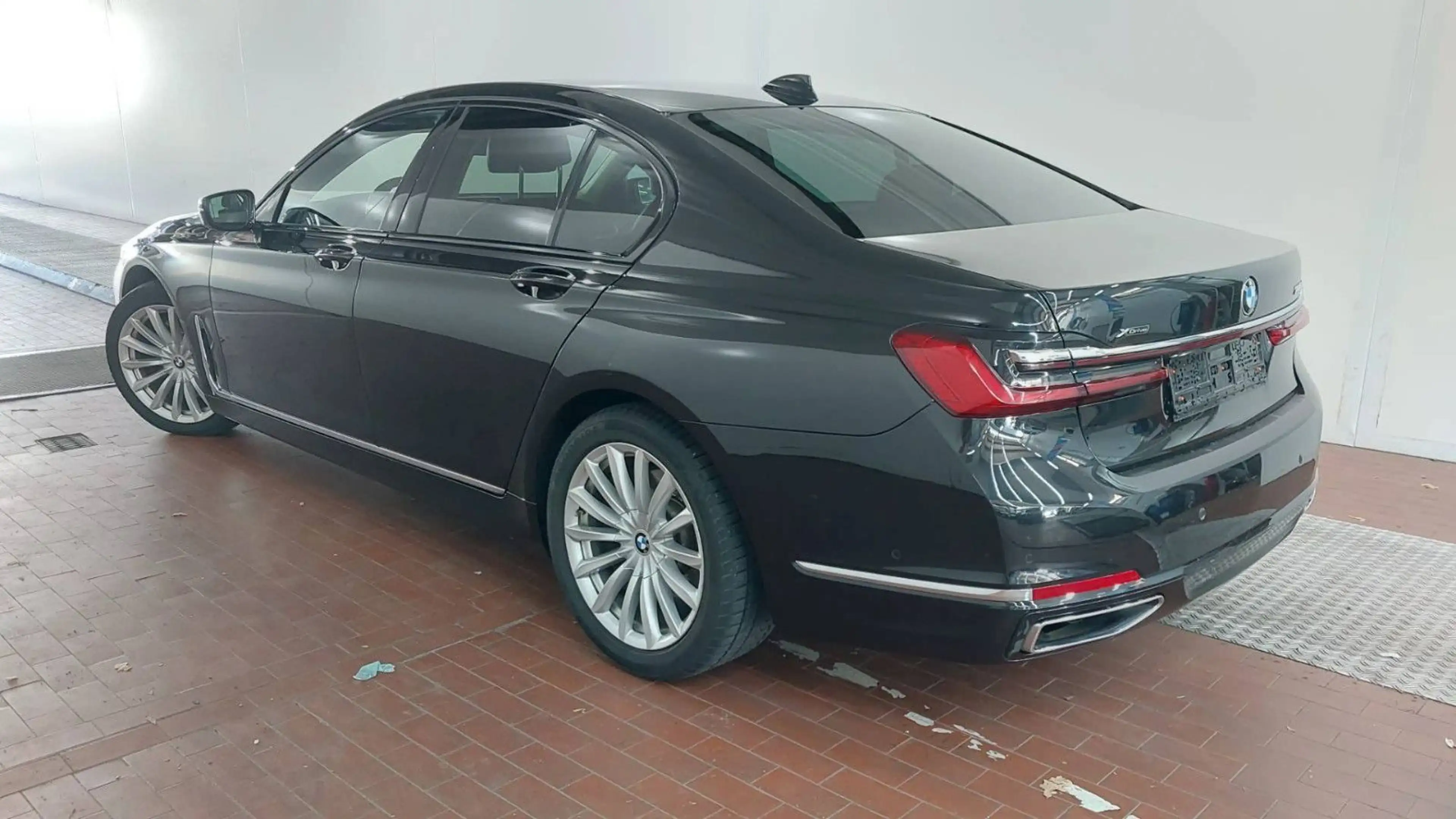 BMW 740 d xDrive*Massage*el.GSD*Standhzg*H&K*DrivAPro — photo 4
