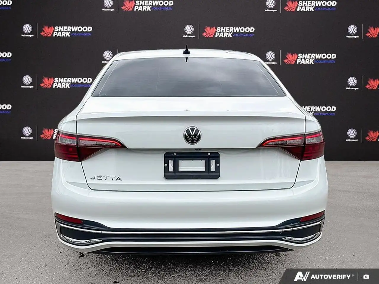 Volkswagen Jetta снимка Volkswagen Jetta