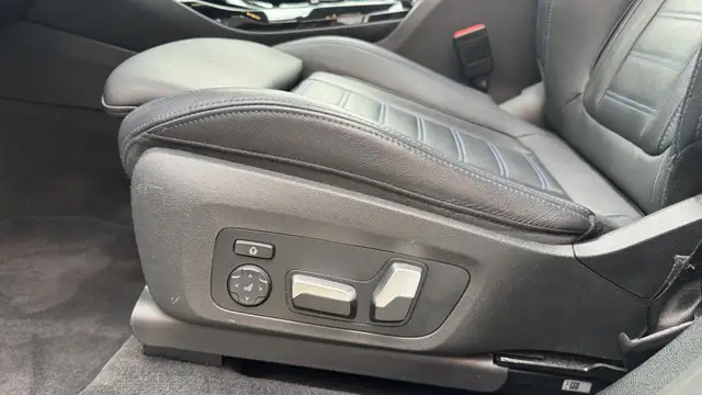BMW X3 view 10