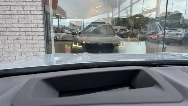 BMW X3 view 22