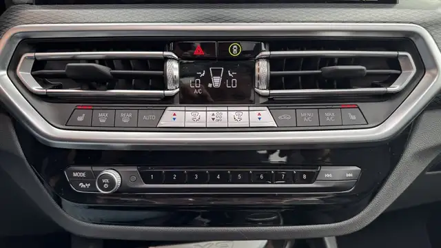 BMW X3 view 21