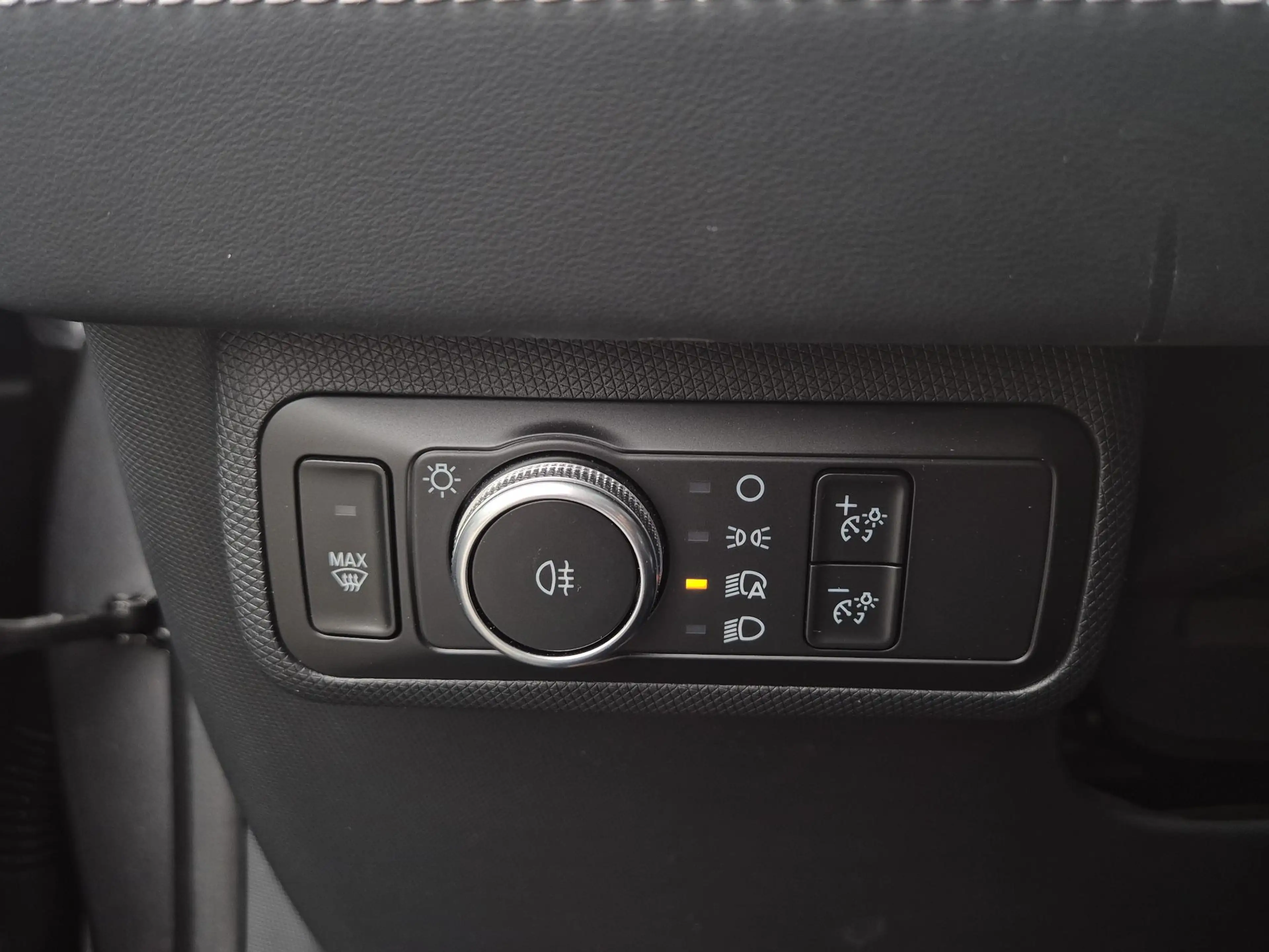 Ford Mustang Mach-E RWD 75 kWh | Bang & Olufsen | SOH 92% | — photo 44