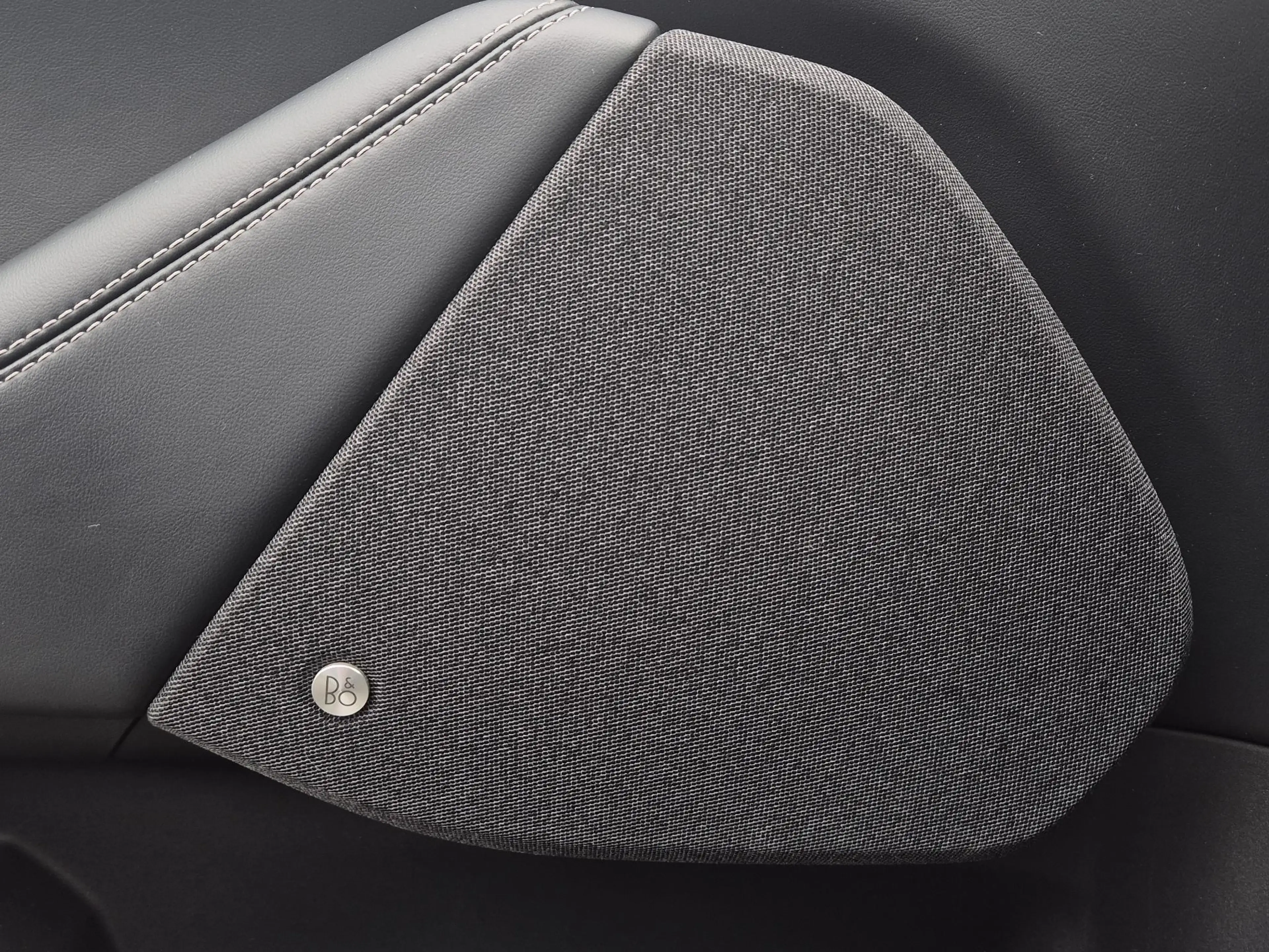 Ford Mustang Mach-E RWD 75 kWh | Bang & Olufsen | SOH 92% | — photo 45