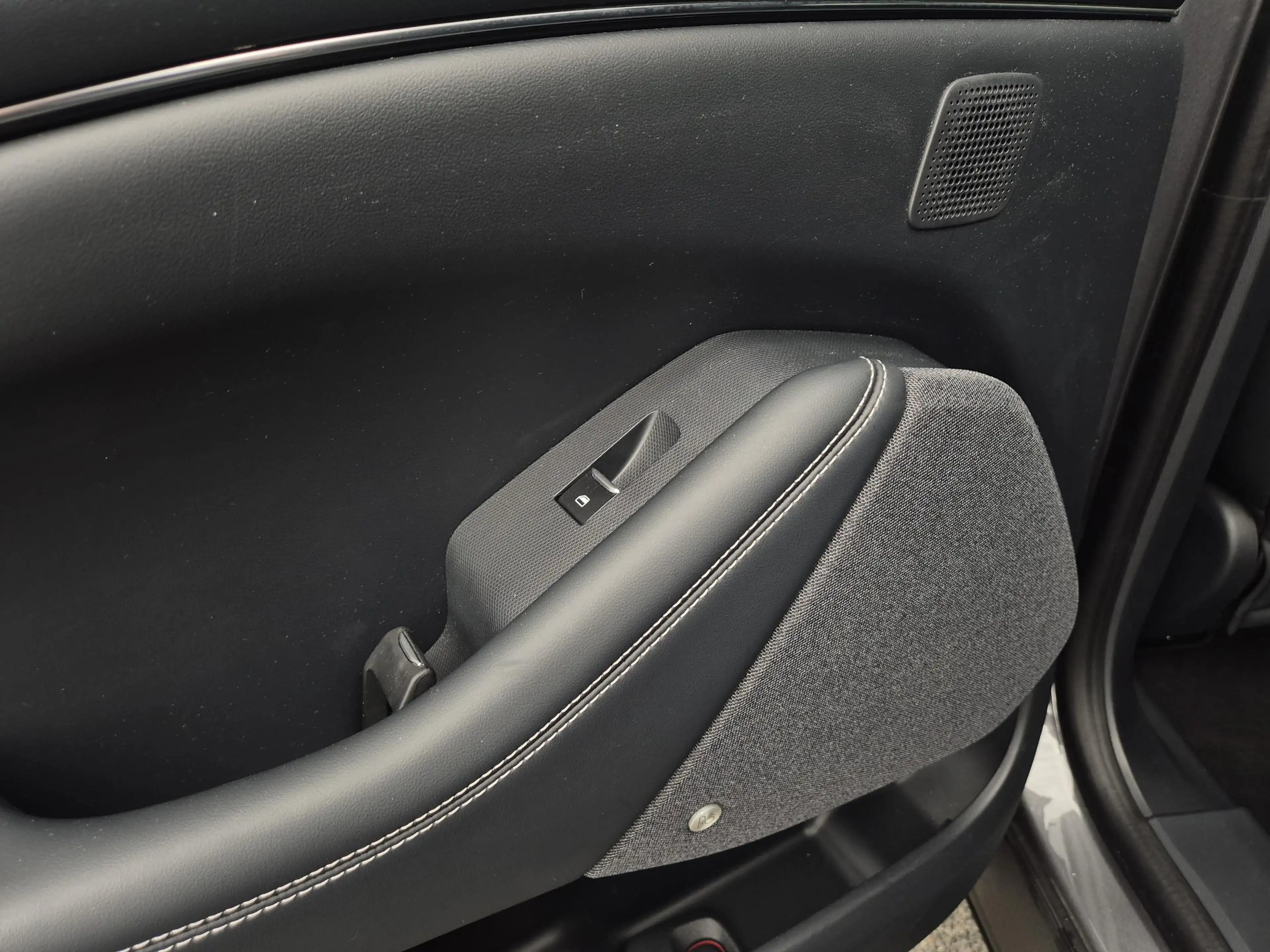 Ford Mustang Mach-E RWD 75 kWh | Bang & Olufsen | SOH 92% | — photo 34