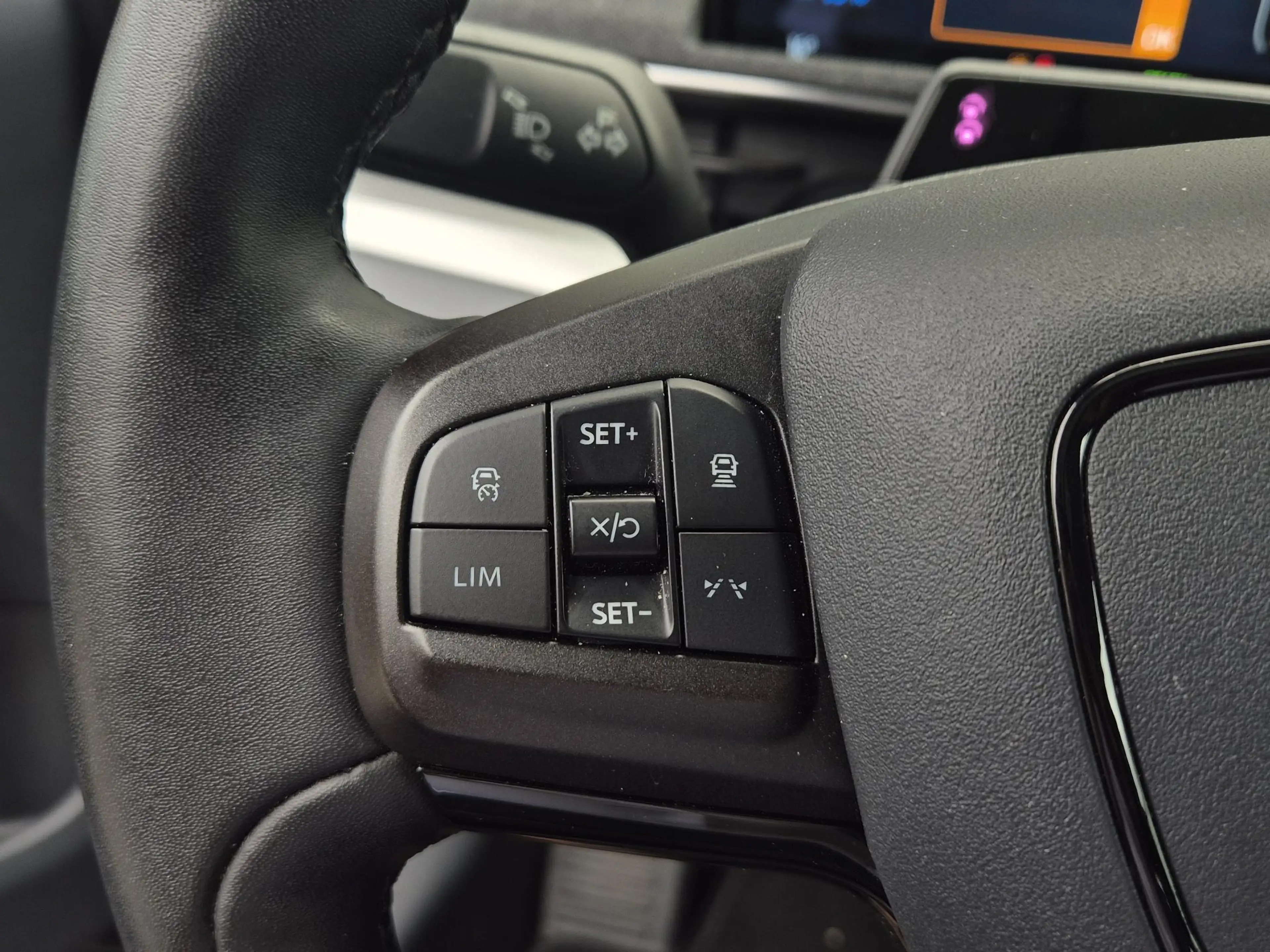 Ford Mustang Mach-E RWD 75 kWh | Bang & Olufsen | SOH 92% | — photo 23
