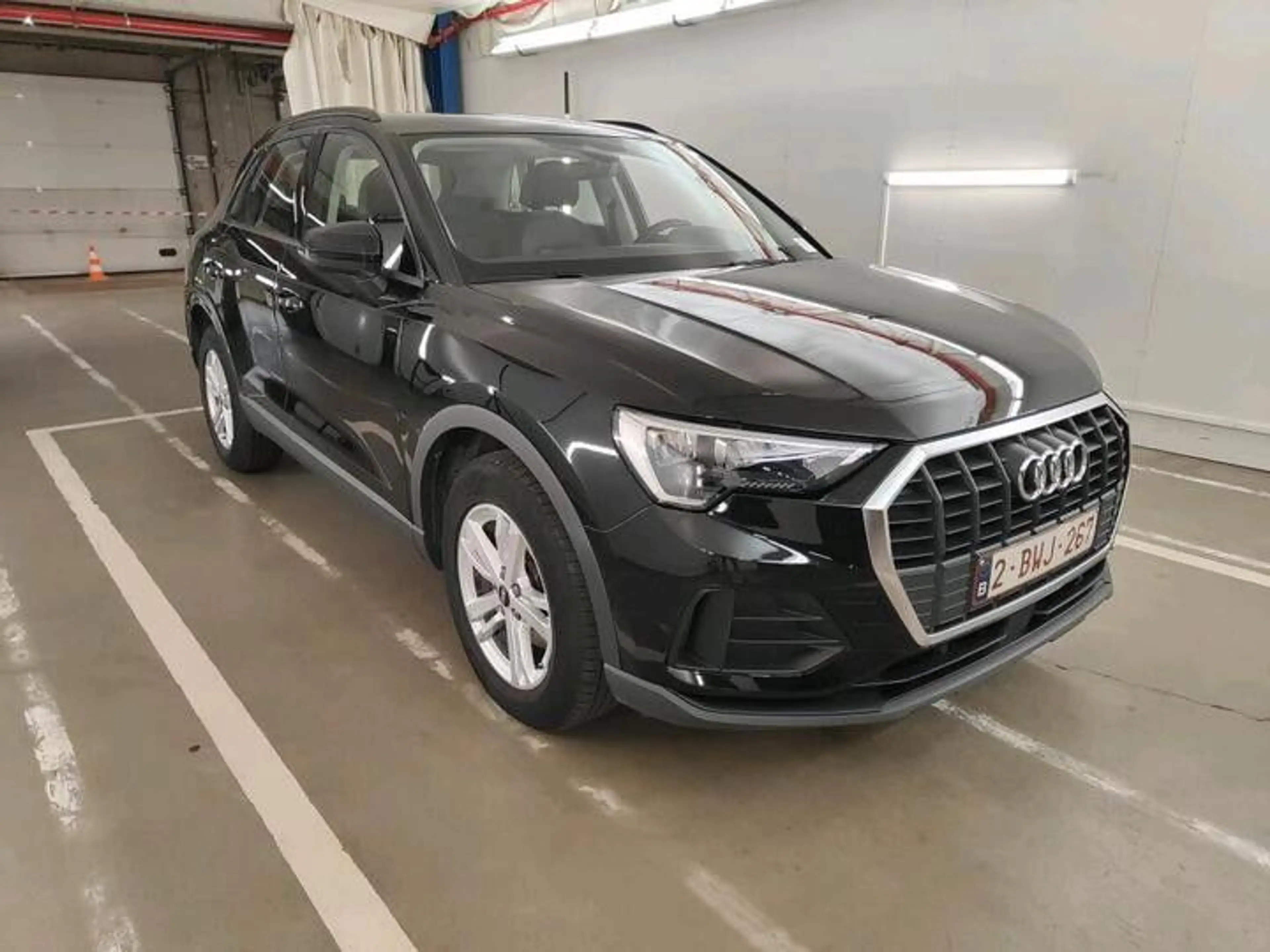 Audi Q3 35 TFSI basis*LEDER*SHZ*VollDig*Netto-15500€ — photo 2