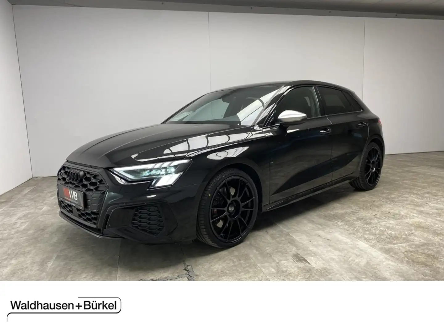 Audi S3 Sportback quattro 2.0 TFSI OZ Ultraleggera HLT Schwarz - 1
