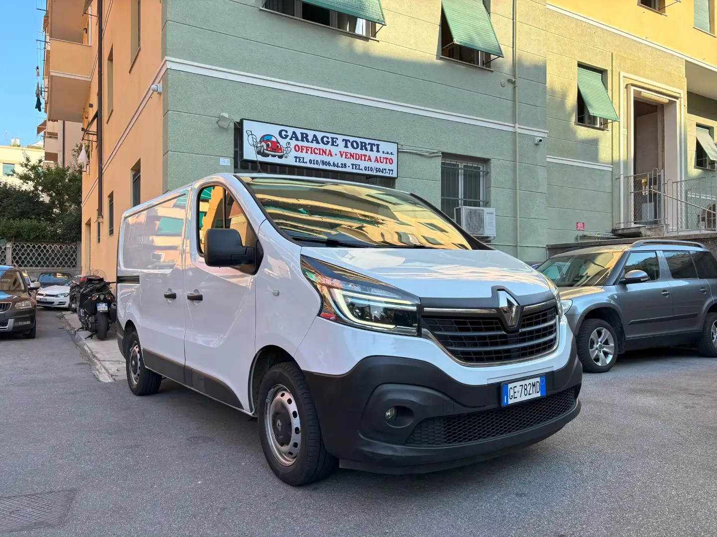 Renault Trafic T27 1.6 dCi 95CV PC-TN Furgone Energy Ice Bianco - 1