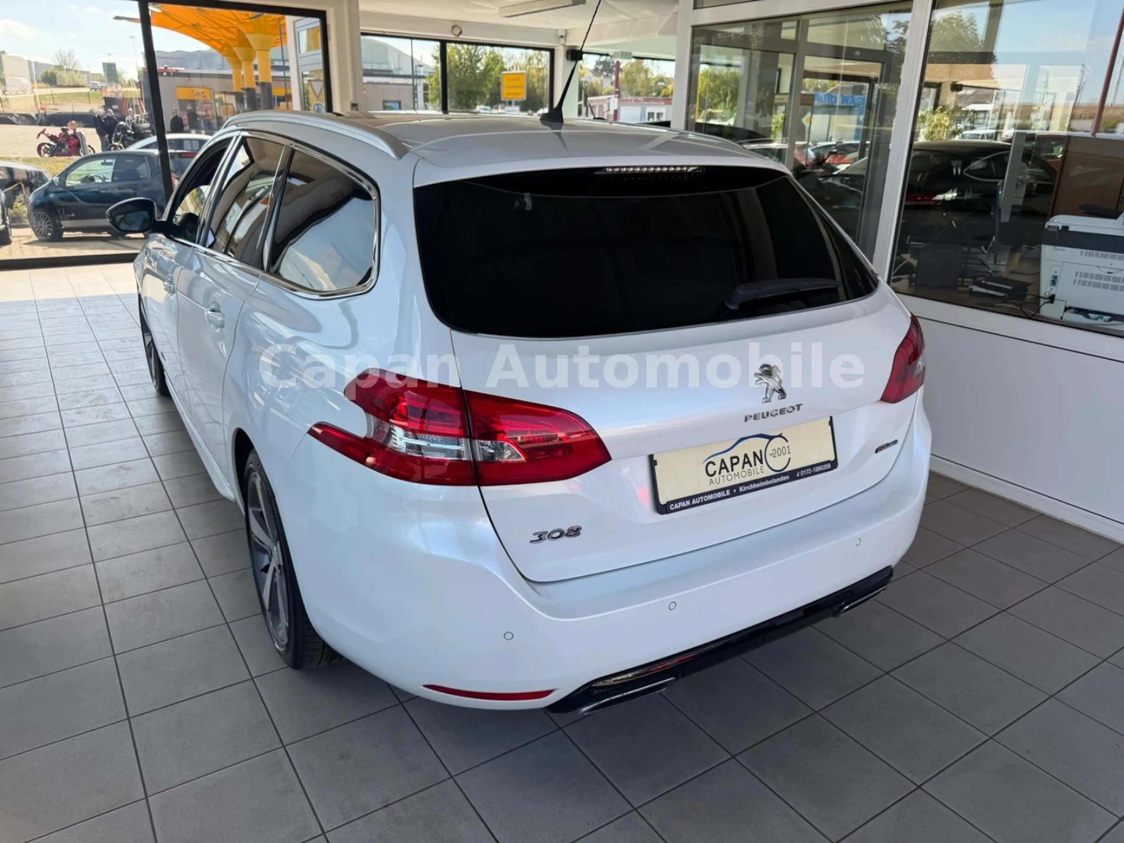 Peugeot 308 SW Allure GT-Line/Automatik/Navi/Panorama/E6 — photo 4