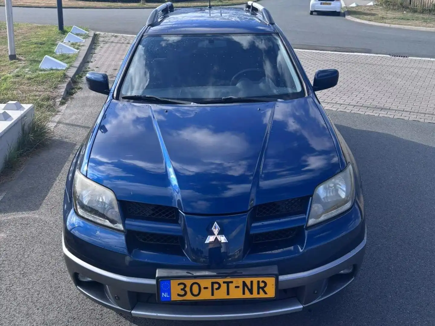 Mitsubishi Outlander Outlander 2.4 Sport 4WD Blauw - 1