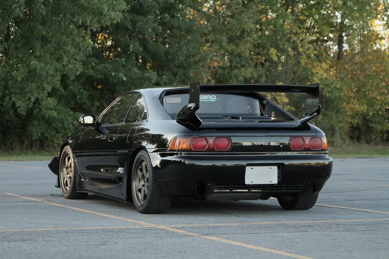 Toyota MR 2 снимка Toyota MR 2