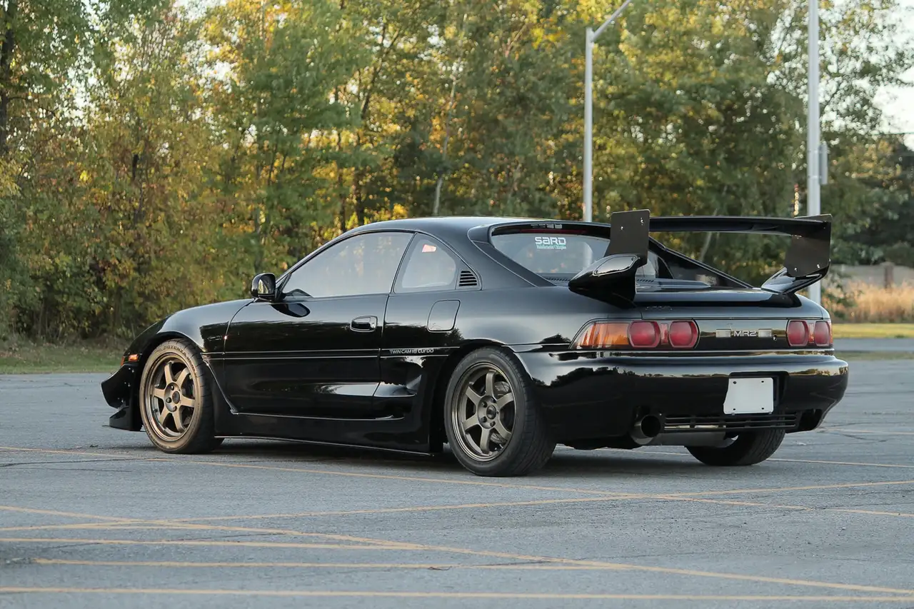 Toyota MR 2 снимка Toyota MR 2