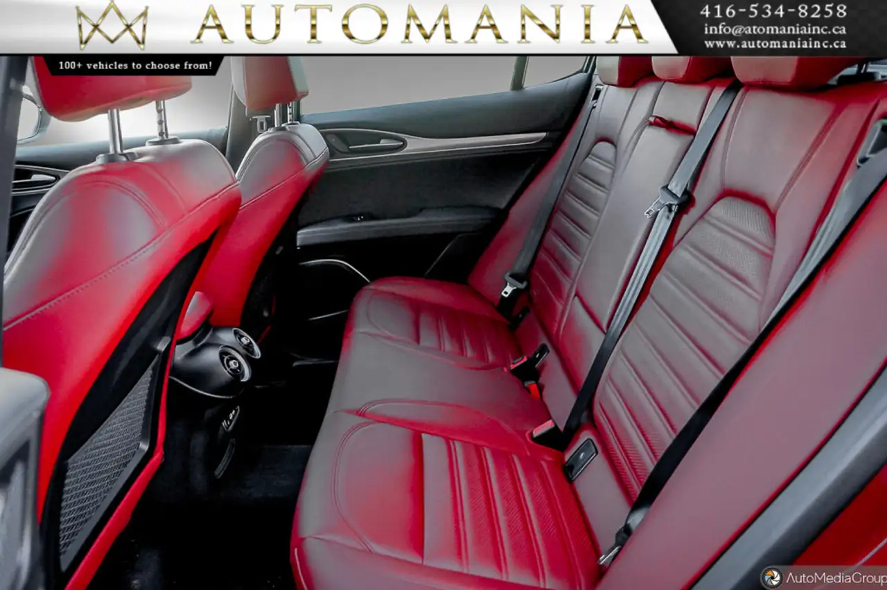 Alfa Romeo Stelvio снимка Alfa Romeo Stelvio