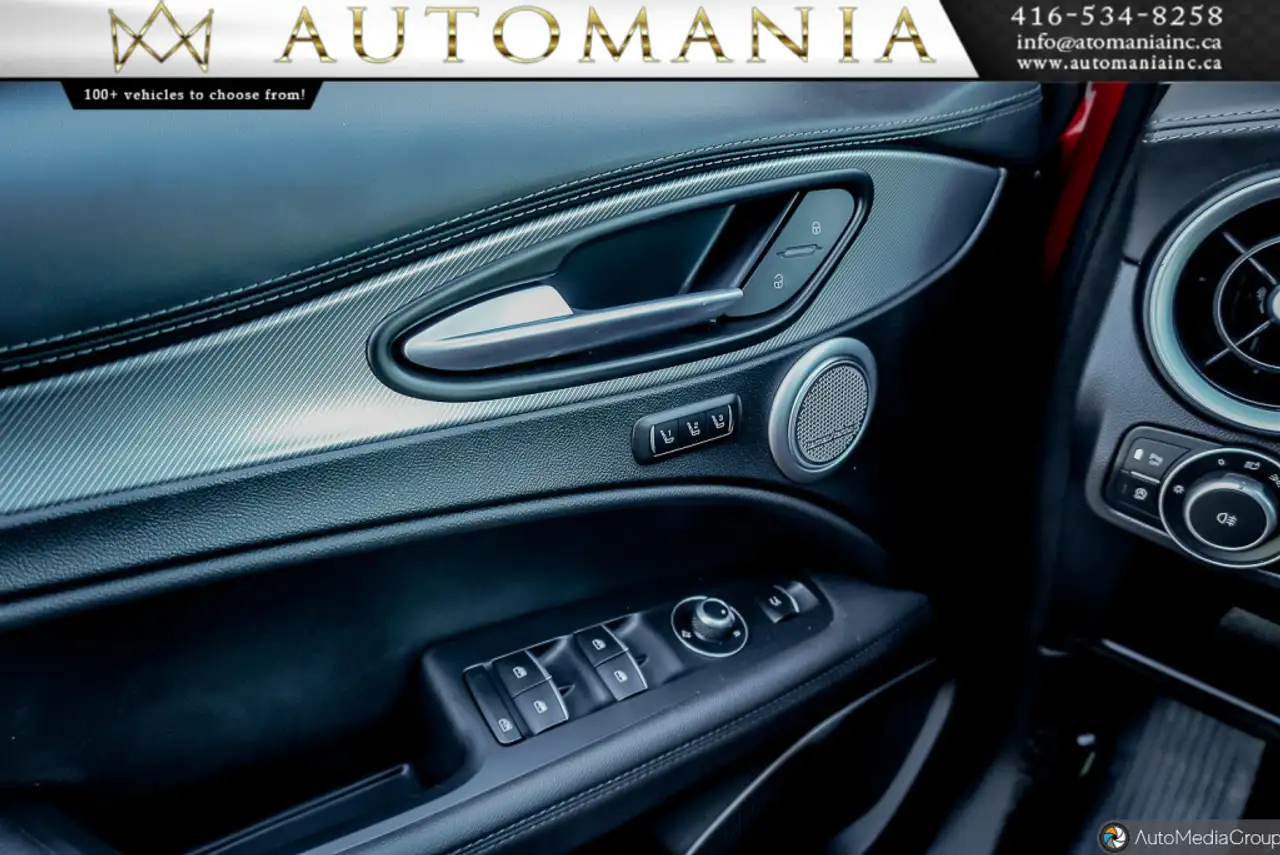 Alfa Romeo Stelvio снимка Alfa Romeo Stelvio