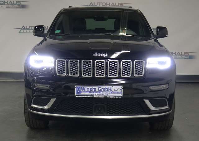 Jeep Grand Cherokee 3.0  Summit*1HAND*PANO*KAMERA*TOT-W*LEDER*VOLLAUSS