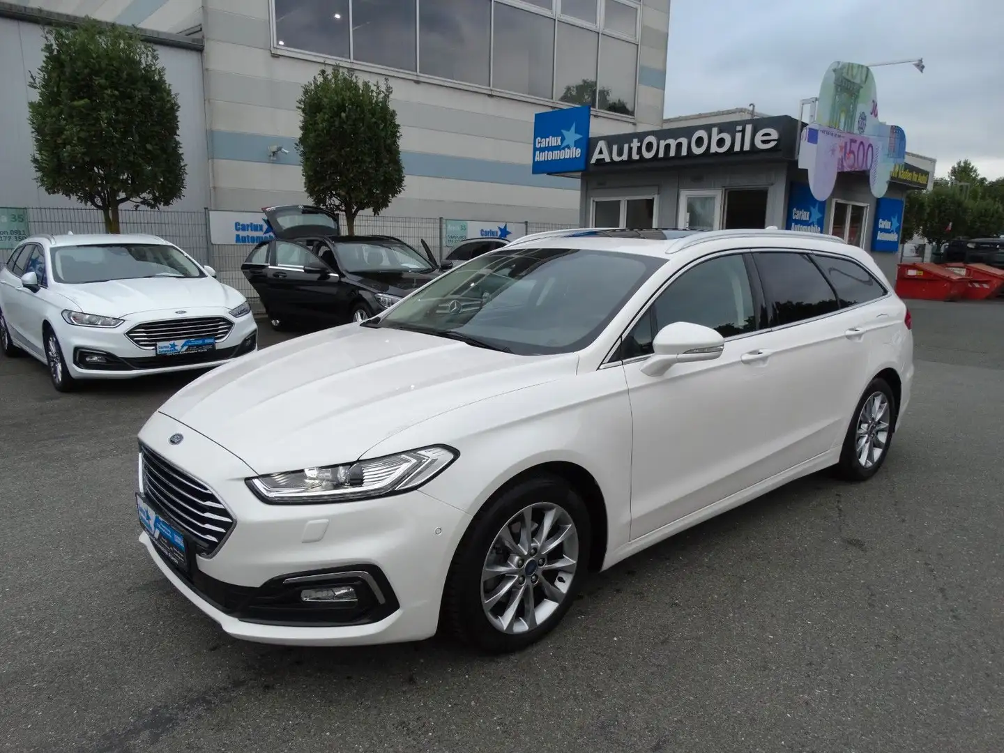 Ford Mondeo 2.0Tdci~Aut.*Titanium*Pano*LED+Navi*4xSHZ Weiß - 2