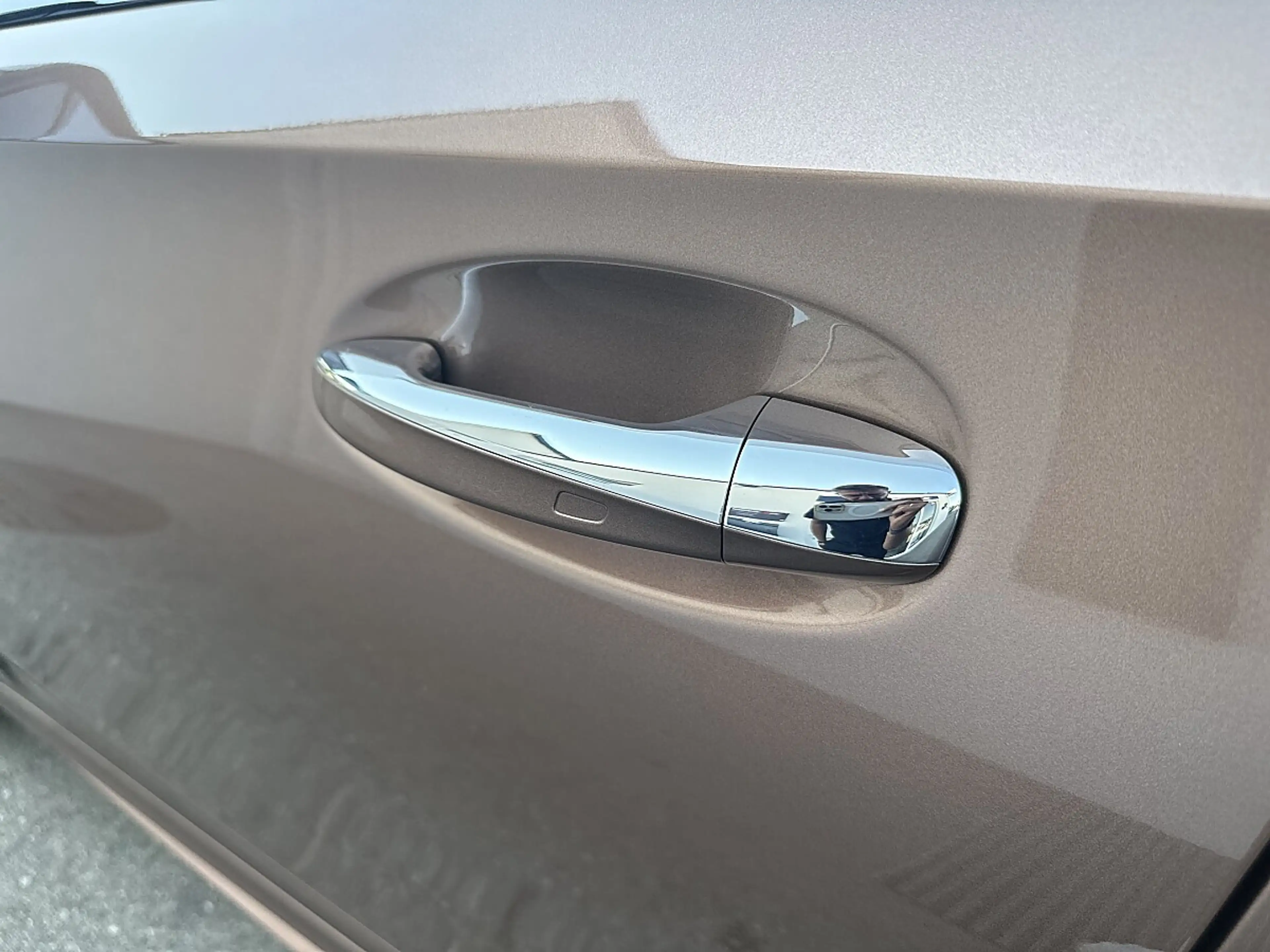 Mercedes-Benz A 250 e PHEV Aut. AMG, Pano, Burmester — photo 10