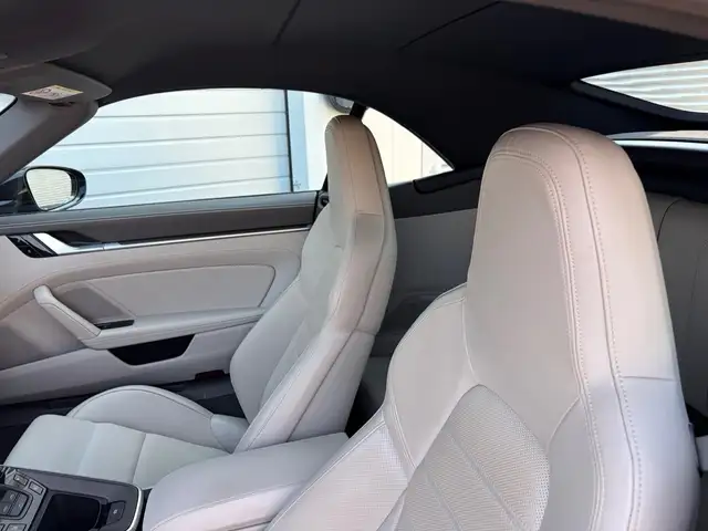 Porsche 911 Turbo S Cabriolet Garantie 1. Besitz nur 10.900km Ansicht 34