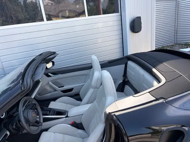 Porsche 911 Turbo S Cabriolet Garantie 1. Besitz nur 10.900km Ansicht 35