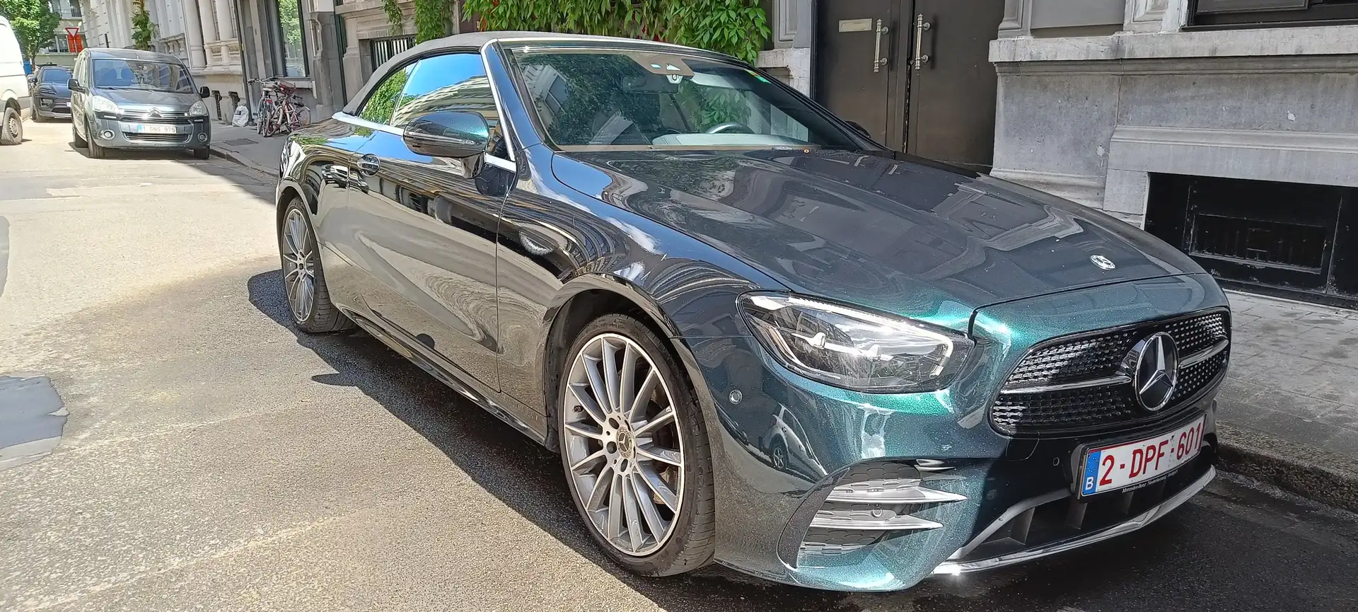 Mercedes-Benz E 200 E 200 Cabrio 9G-TRONIC Avantgarde Vert - 2