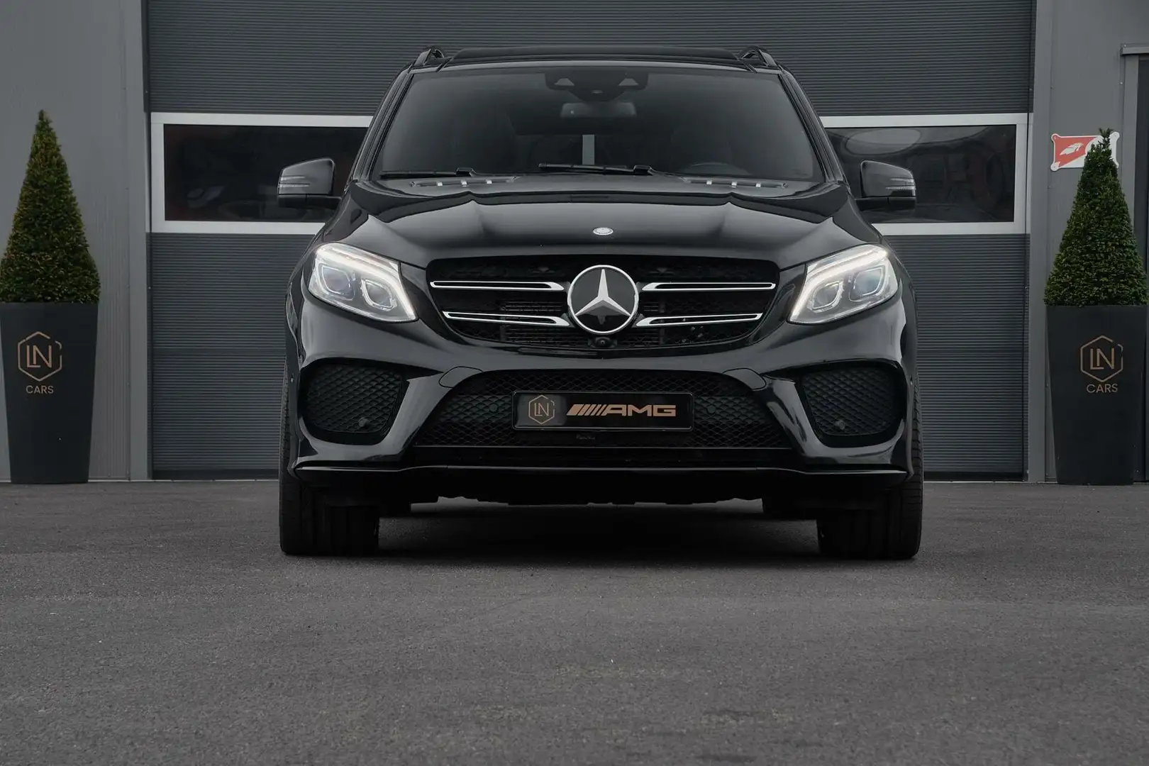 Mercedes-Benz GLE 500 e 4MATIC | Pano | Trekhaak | Hybride Black - 2