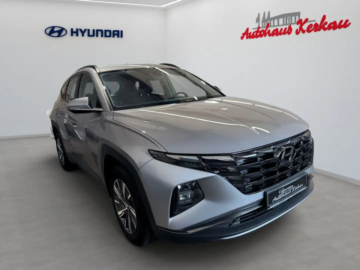 Hyundai TUCSON 1.6 T-GDi 48V-Hybrid 2WD DCT Select Argento - 2