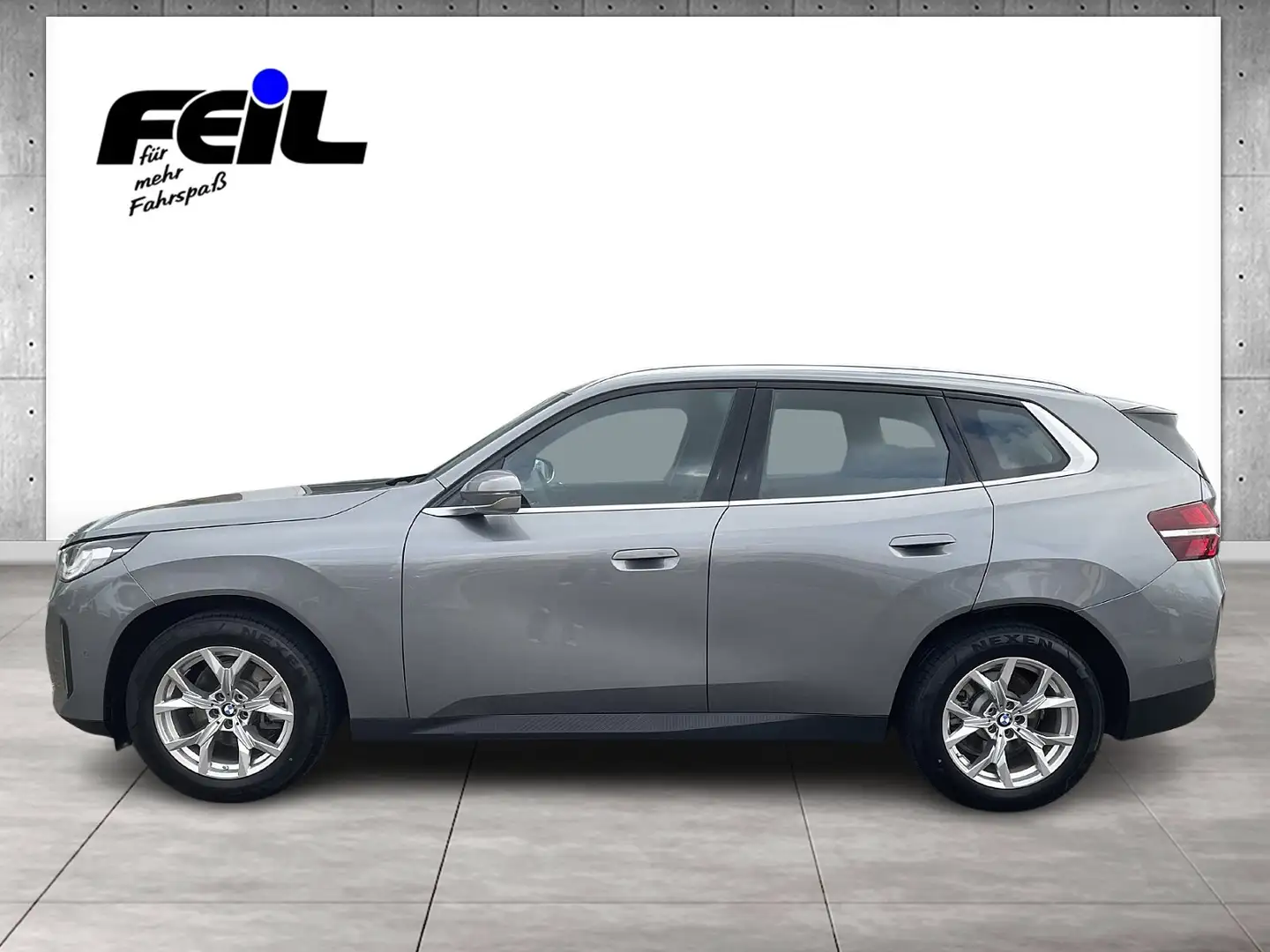 BMW X3 20d xDrive   DAB Komfortzg. Parkassistent Grau - 2