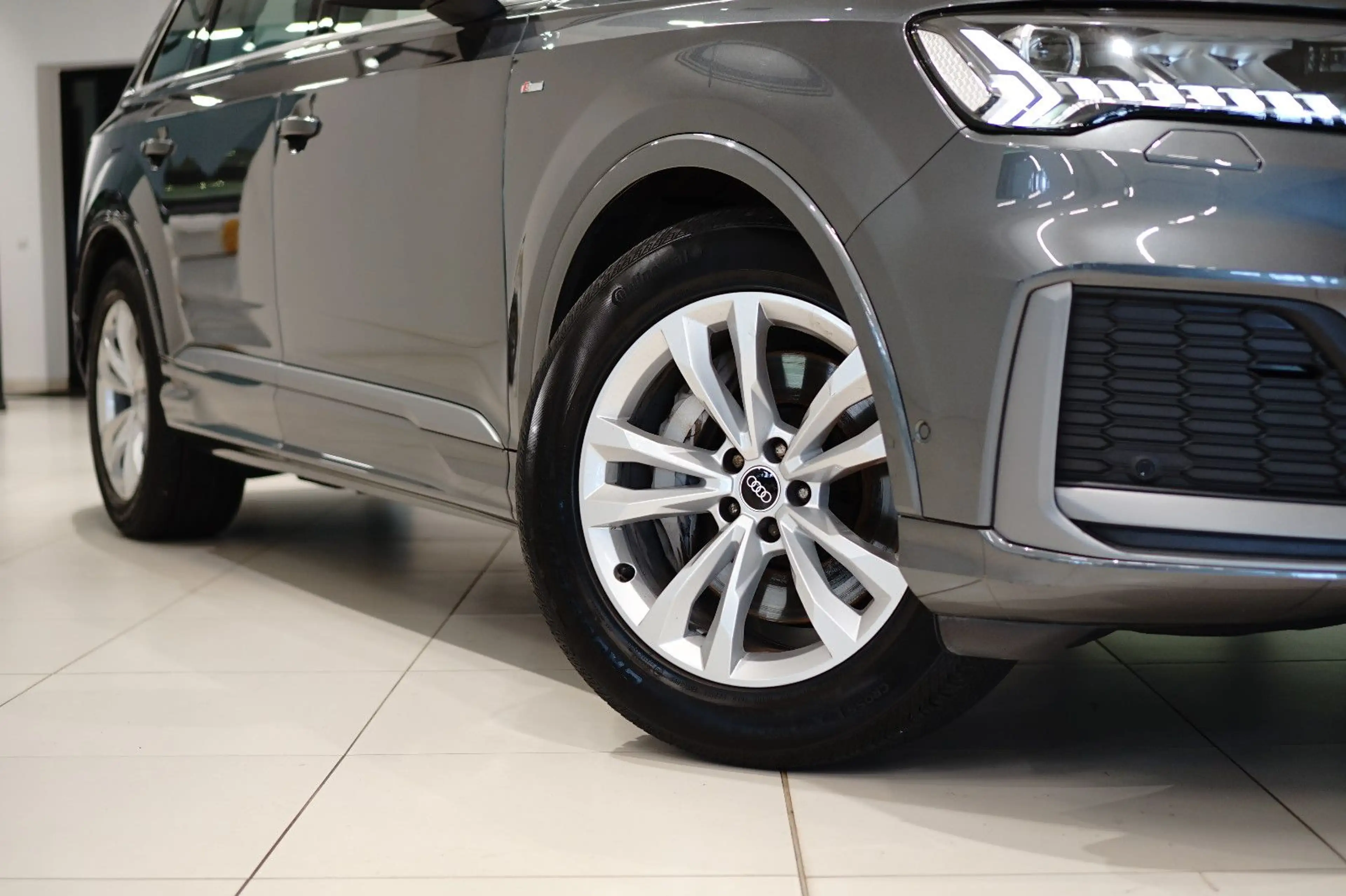 Audi Q7 50|S-LINE|7-SITZ|LUFT|PANO|MASAG|KAMERA|COCKP — photo 2
