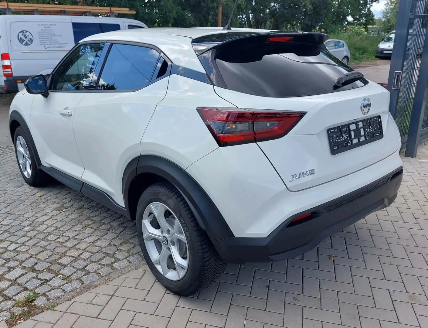 Nissan Juke Nissan Juke1.0 DIG-T ACENTA DCT*LED*ACC*KAMERA*SHZ Weiß - 2