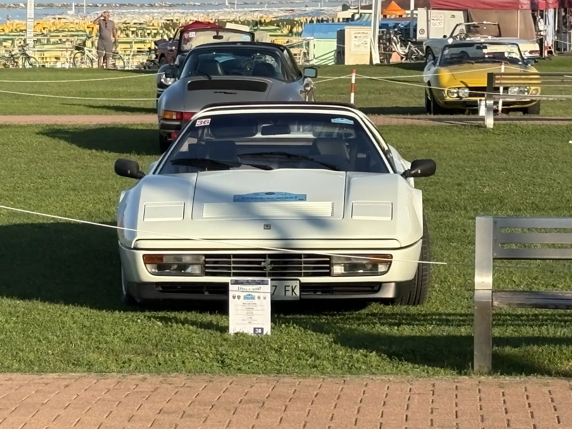 페라리 328 1986 화이트