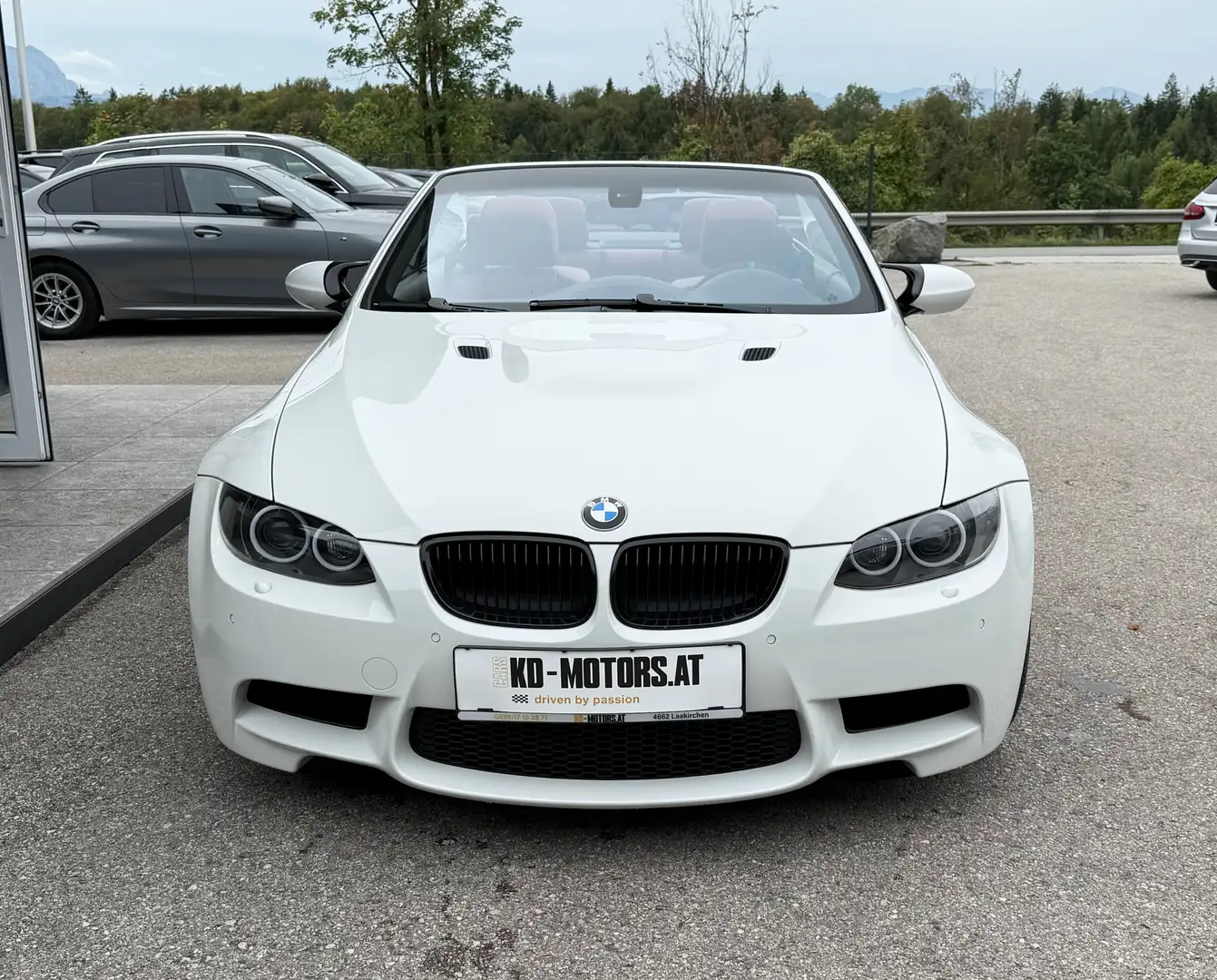 BMW M3 Cabrio Aut. Weiß - 2