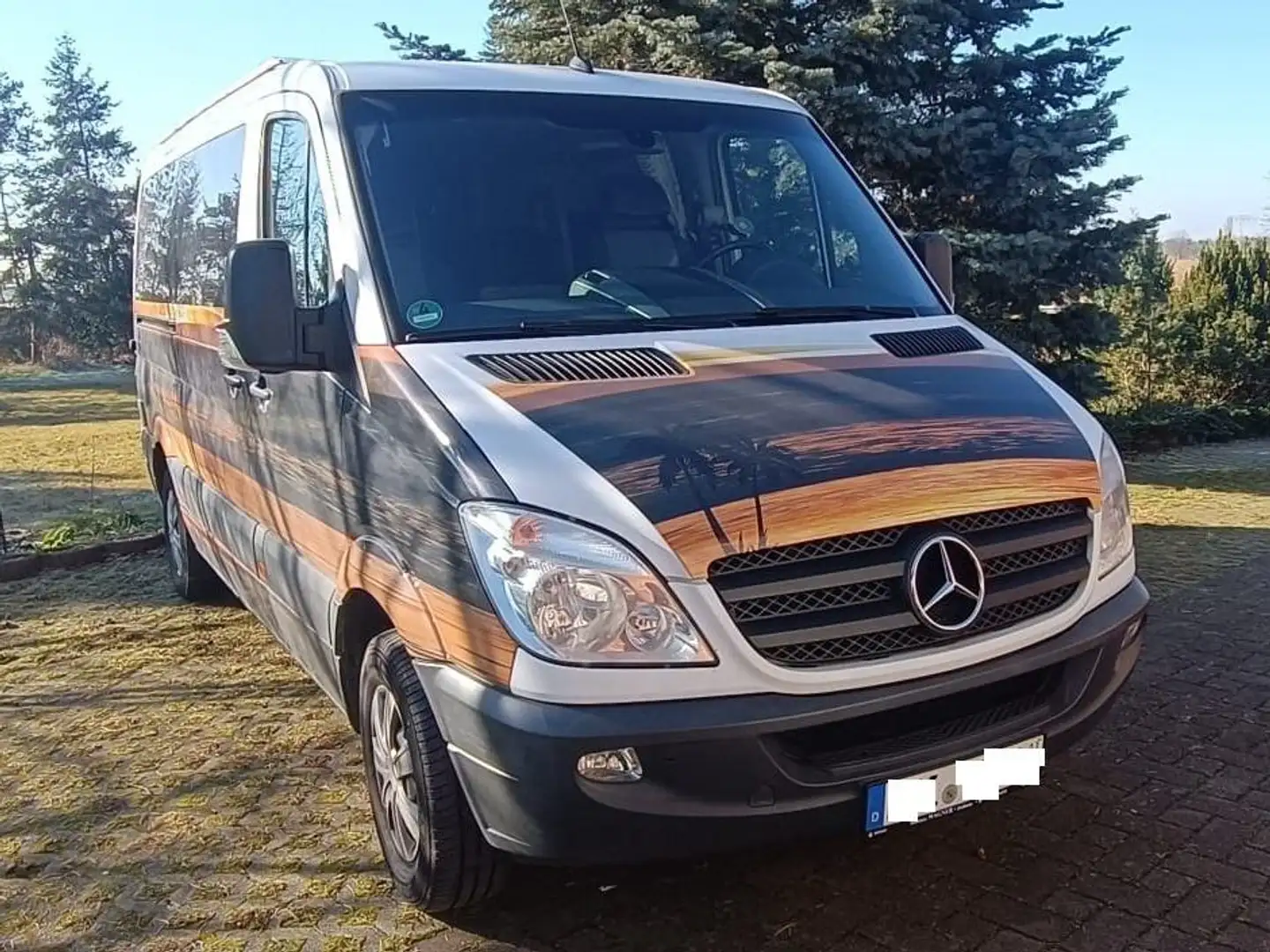 Mercedes-Benz Sprinter Wohnmobil, Camper, Camping Umbau, inkl. 2 E-Bikes Weiß - 1
