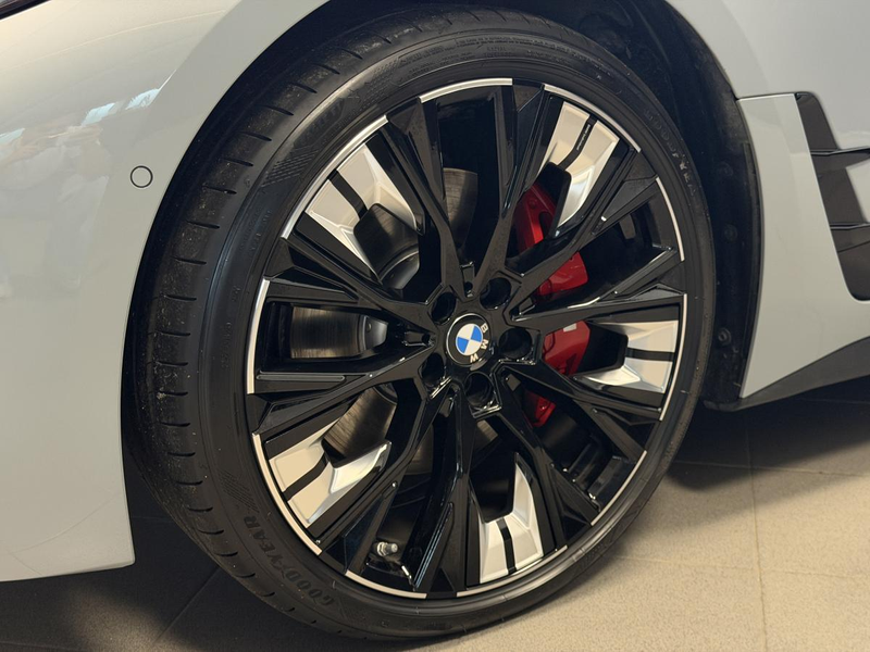 BMW 440 — photo 9