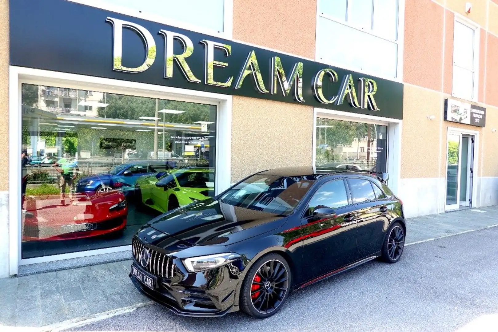 Mercedes-Benz A 35 AMG 4Matic PERFORMANCE PACK-AEROKIT-AKRAPOVIC Nero - 1
