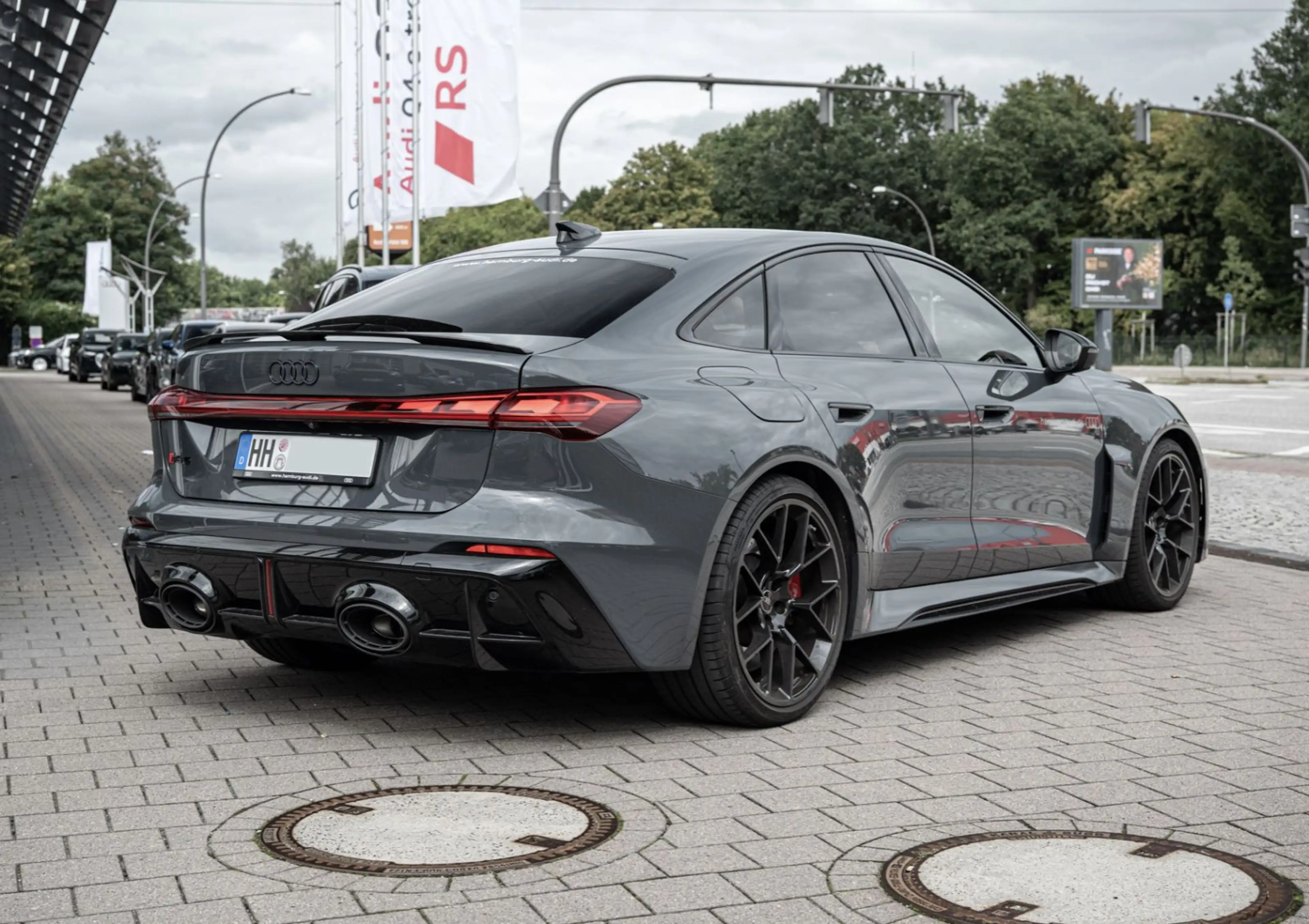 Audi RS5 RS 5 TFSI e quattro tiptronic Sportabgas B&O OLE — photo 5