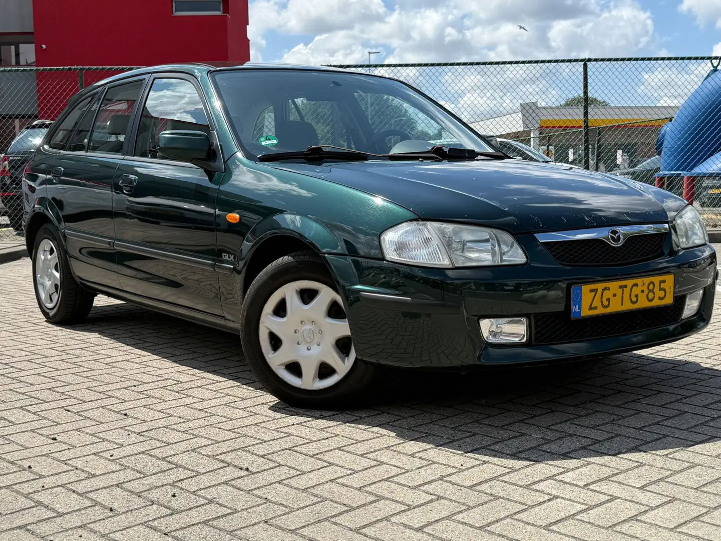 Mazda 323 Fastbreak 1.5i GLX|5DRS|AIRCO|INRUILKOOPJE Vert - 1