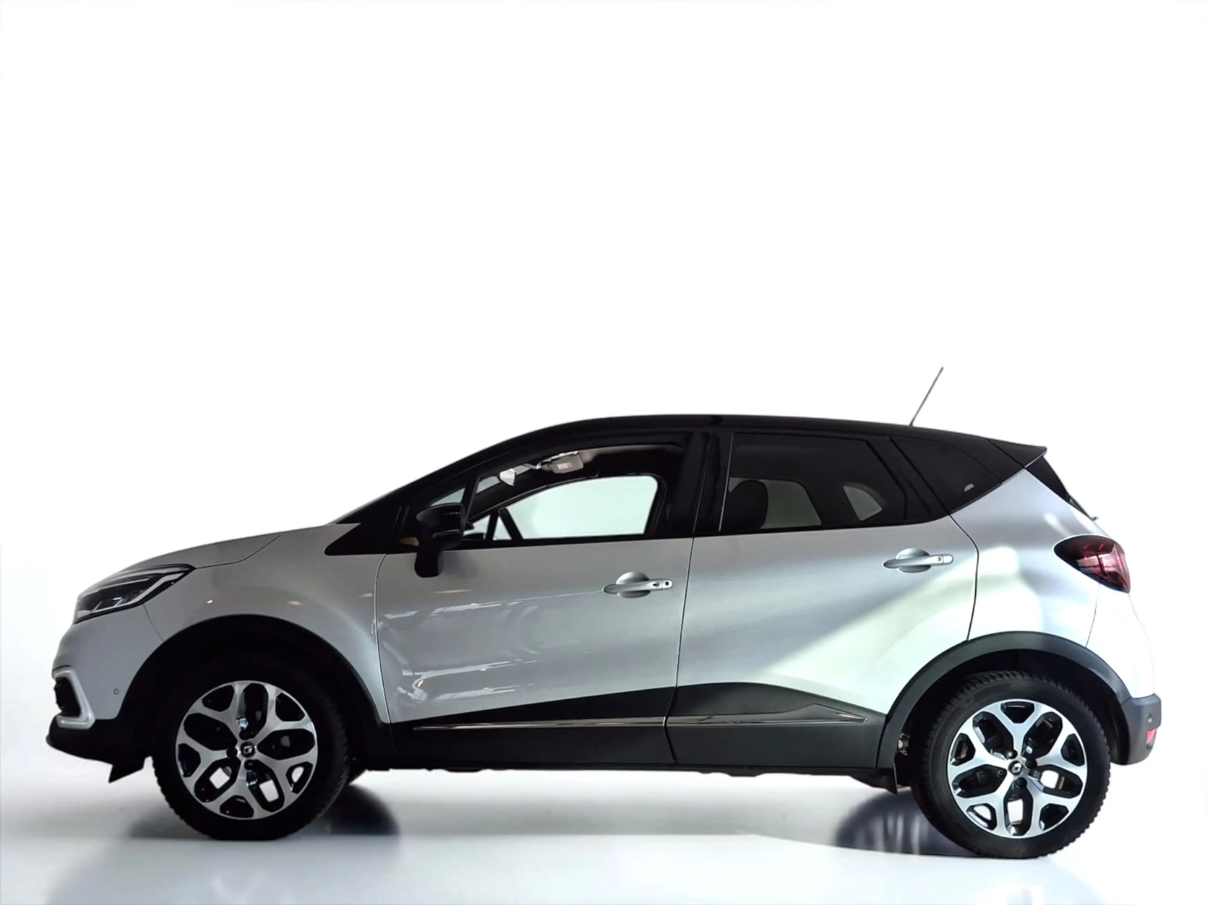 Renault Captur Intens ANDROID AUTO NAVI CAMERA — photo 5