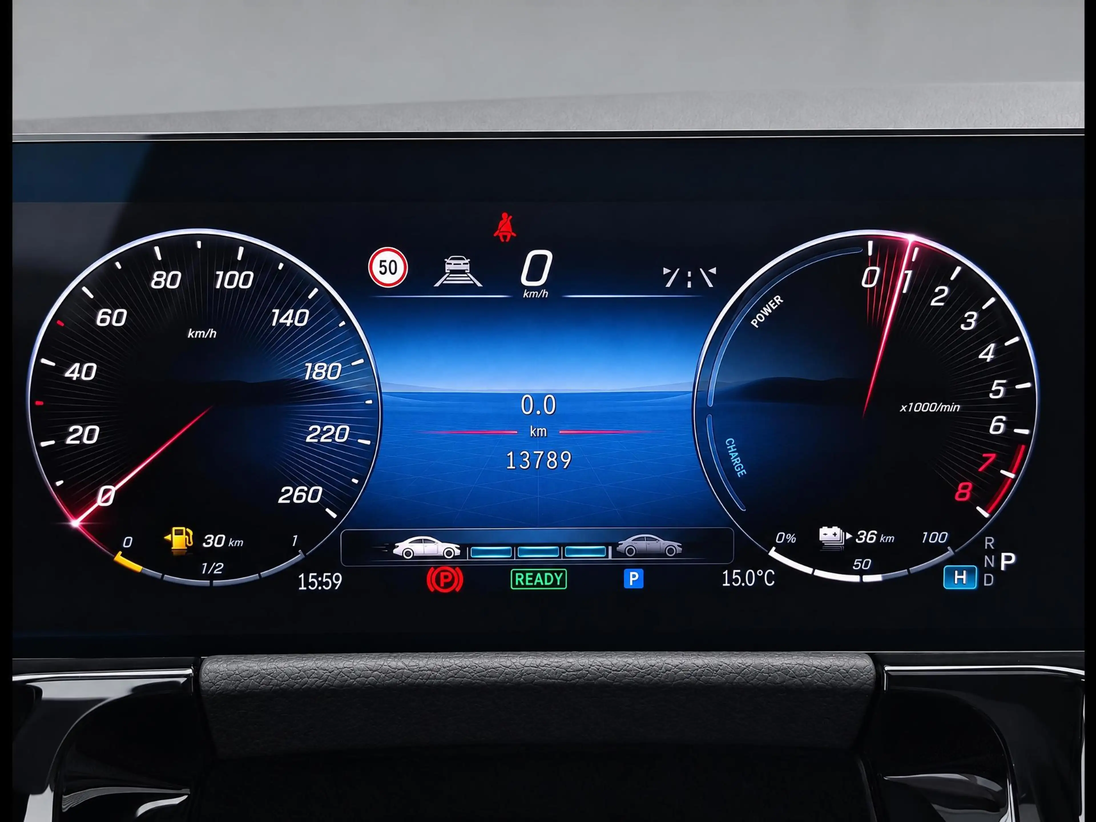 Mercedes-Benz GLA 250 e Business Solution AMG | Panoramadak | Night pakk — photo 5