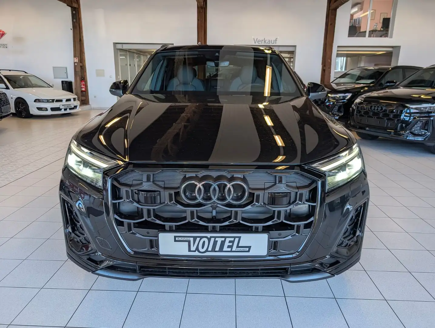 Audi Q7 50 TDI quattro S line Чорний - 2