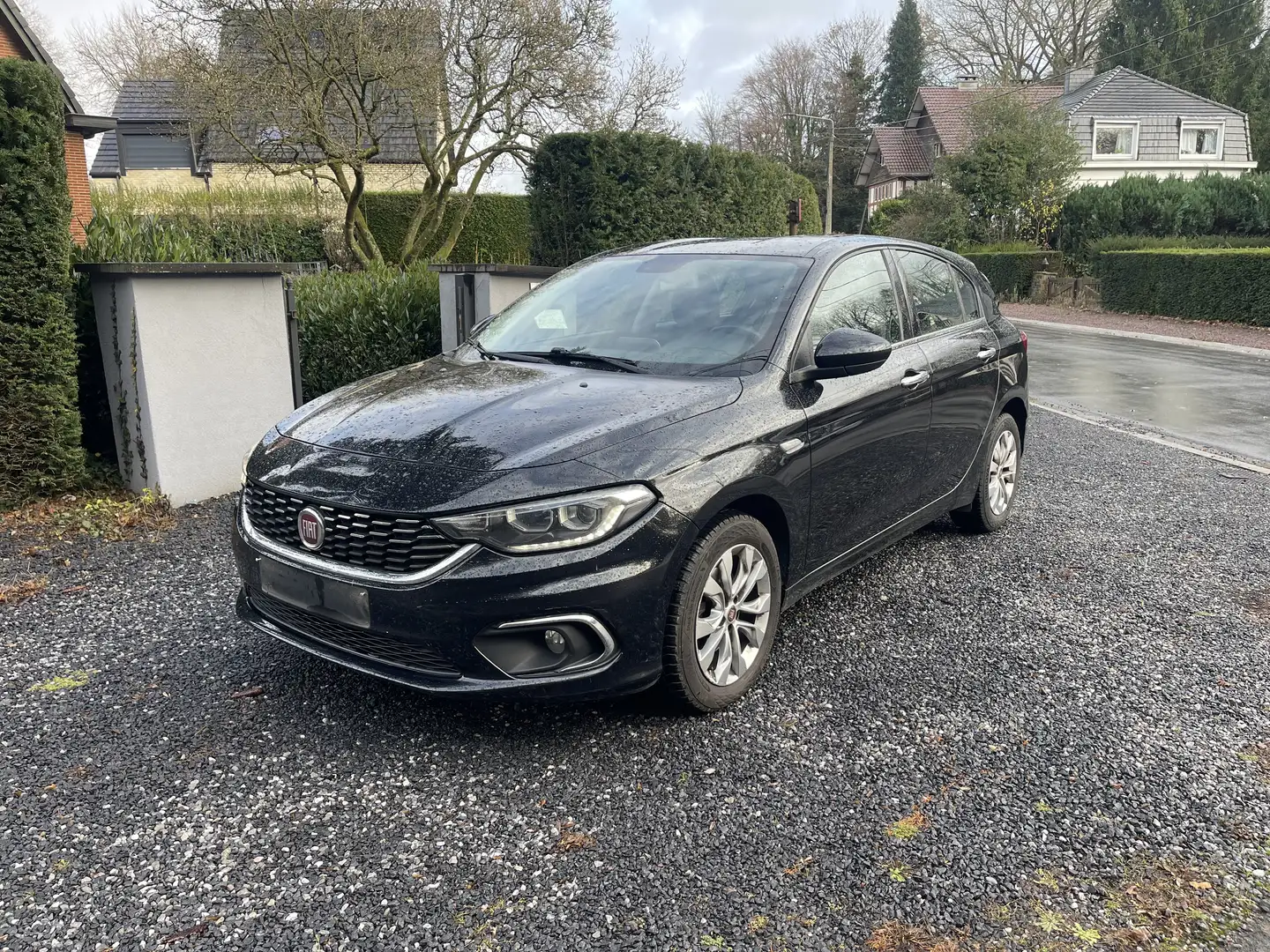 Fiat Tipo Tipo 1.6 MultiJet Easy DCT S AUTOMATIQUE Noir - 1