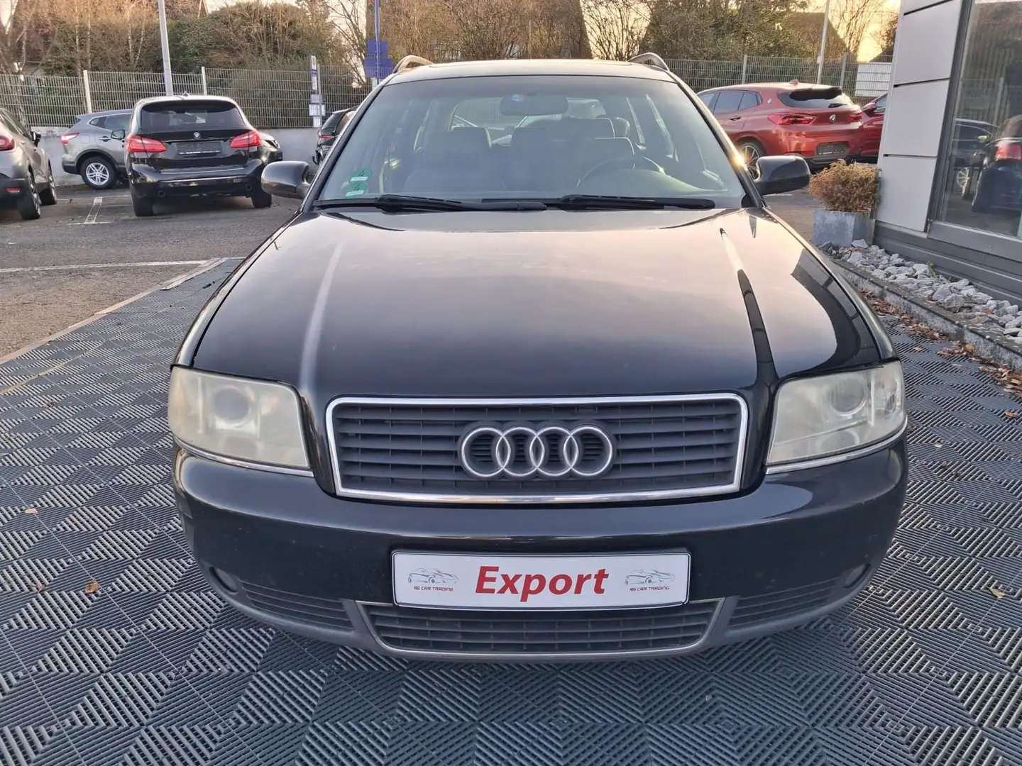 Audi A6 2.5 TDI Avant Schwarz - 2