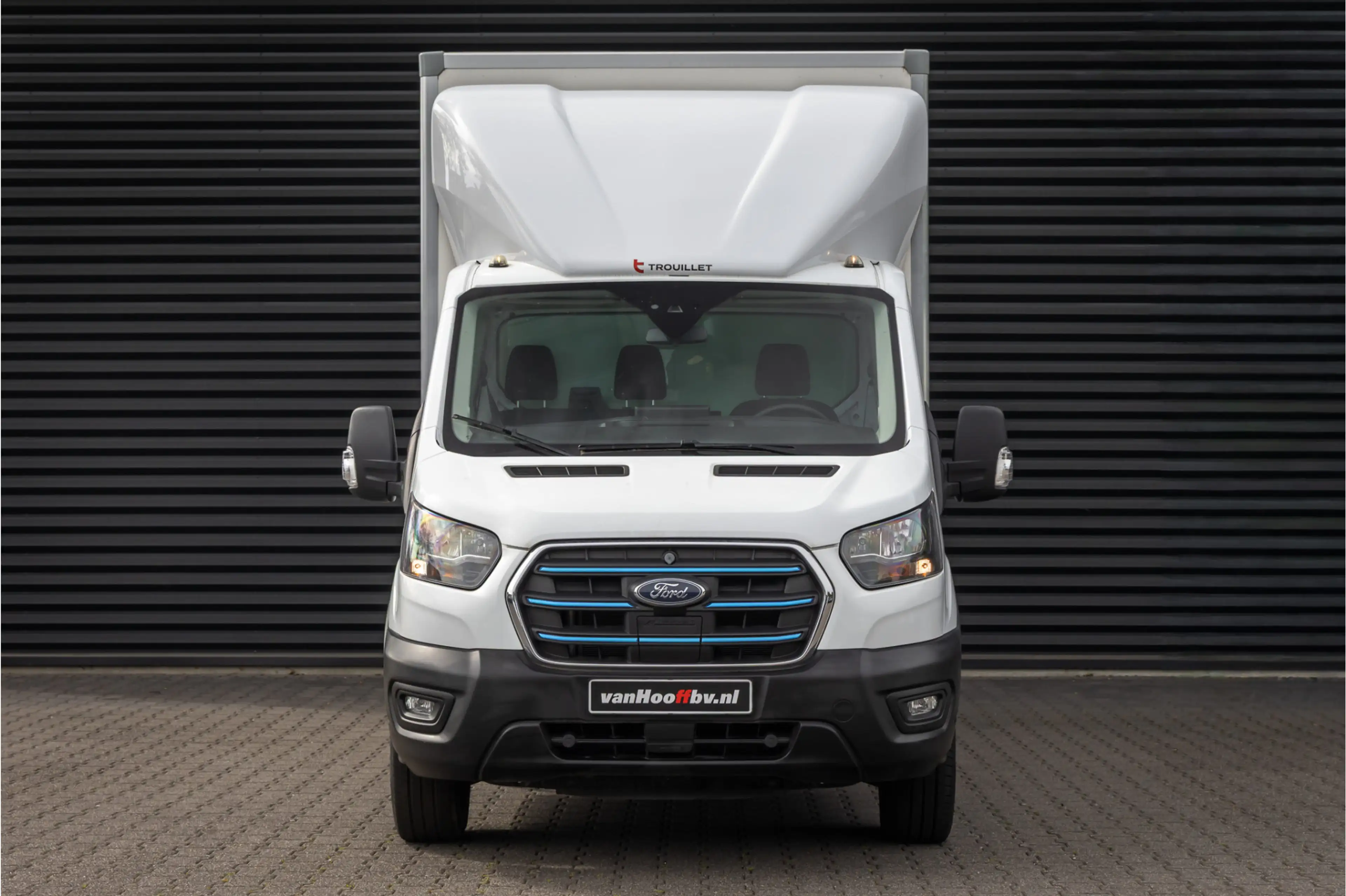 Ford E-Transit Bakwagen met laadklep Rolstops — photo 2