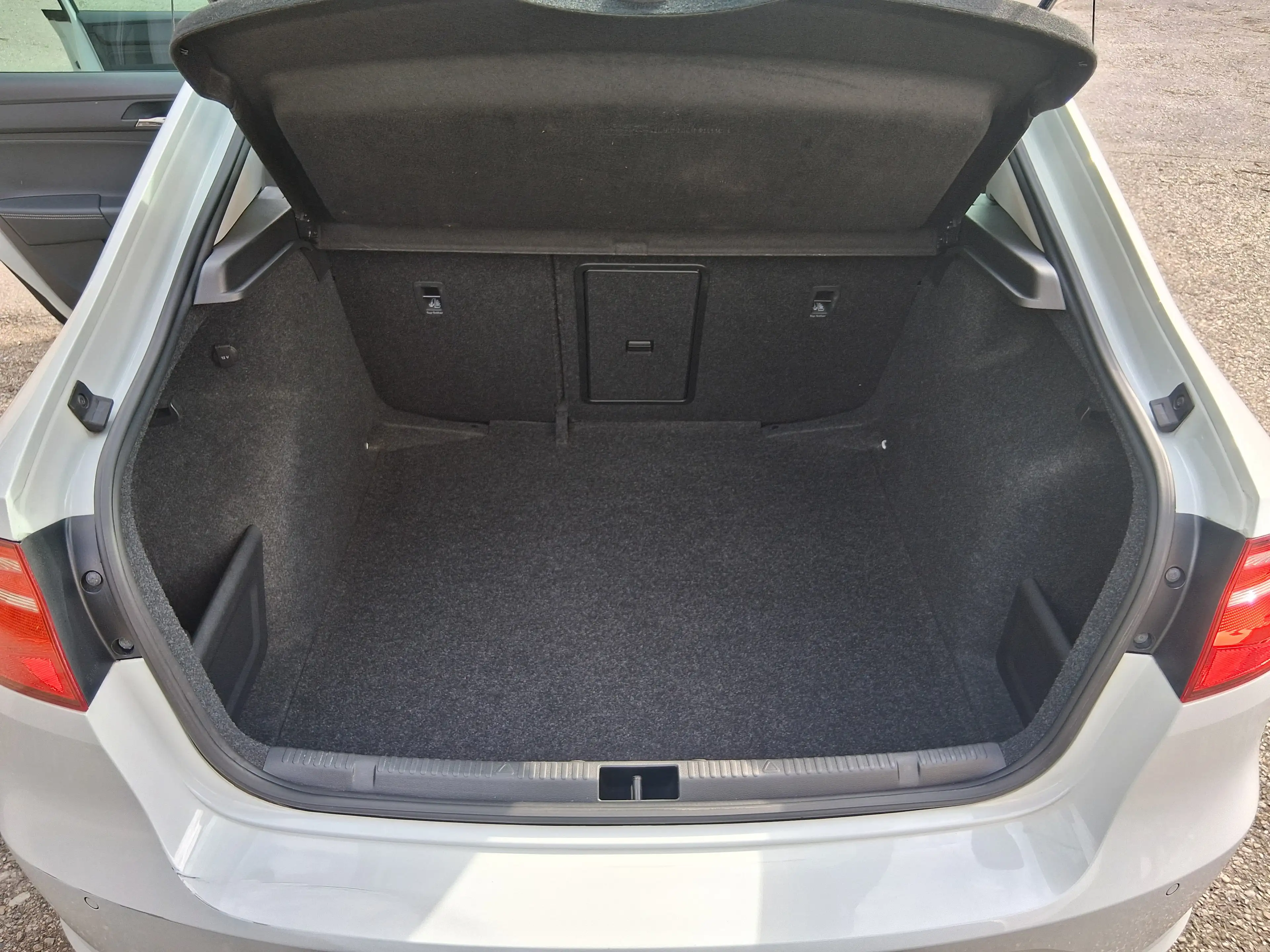 SEAT Toledo Toledo 1,4 TDI CR Executive Start-Stopp Executive — photo 10