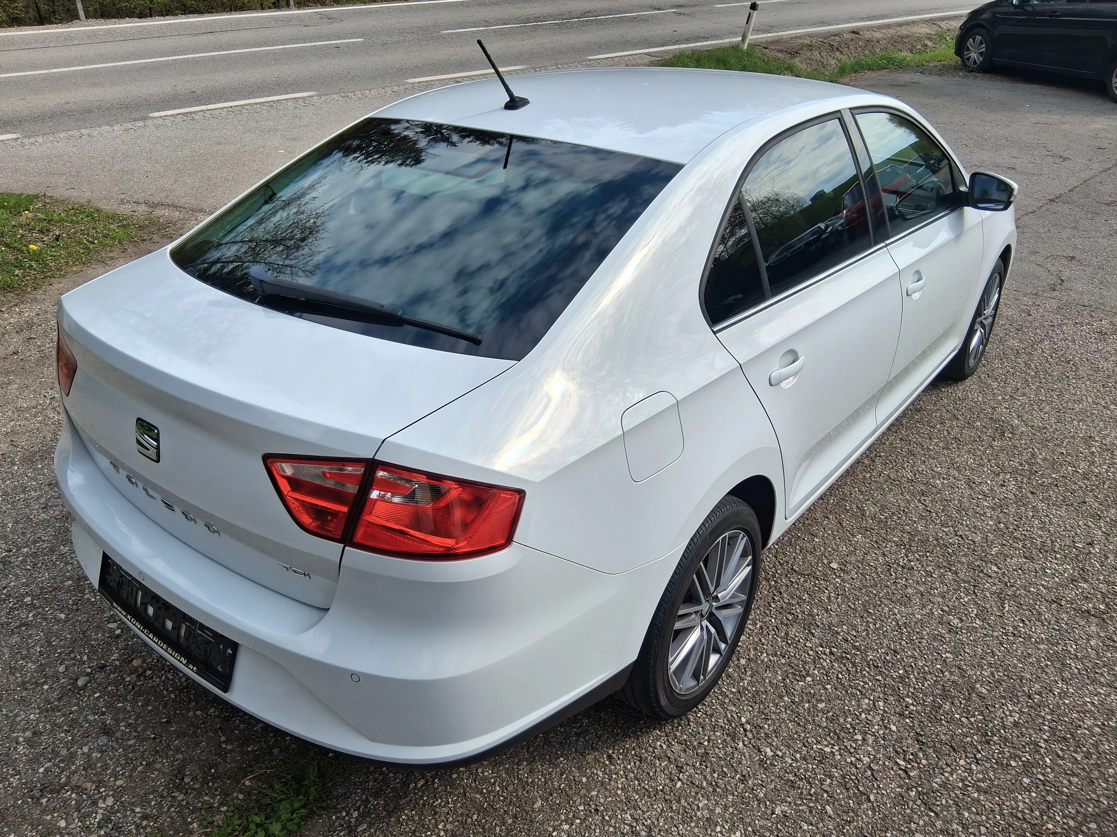 SEAT Toledo Toledo 1,4 TDI CR Executive Start-Stopp Executive — photo 4