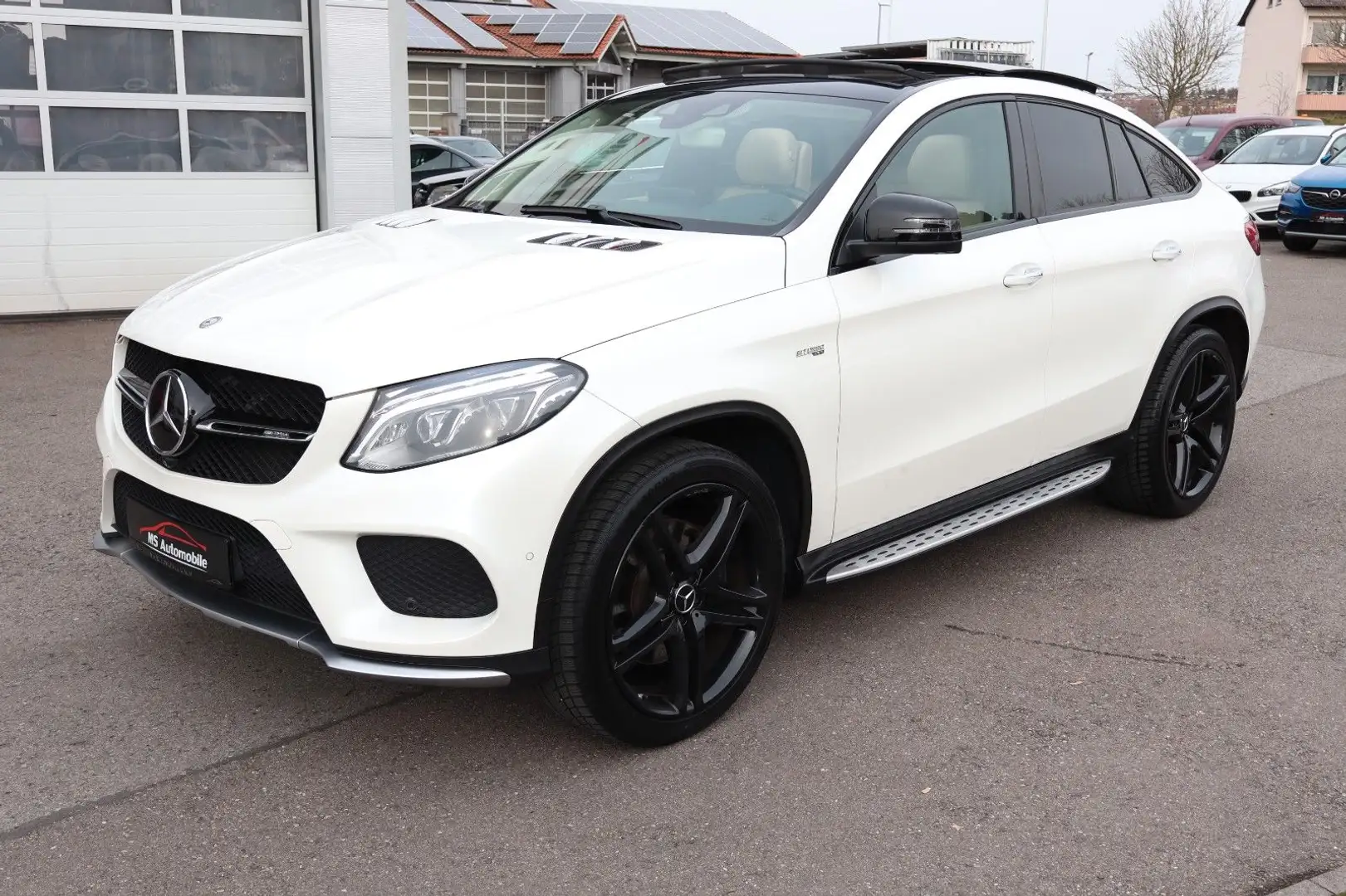 Mercedes-Benz GLE 43 AMG Coupe StandHz_Pano_360° Weiß - 1