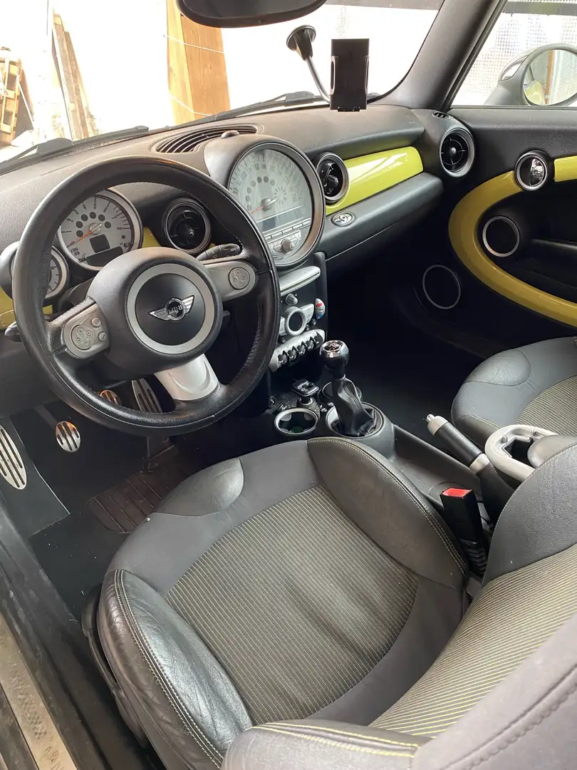 MINI Cooper S Cabrio 1.6 175cv Żółty - 2