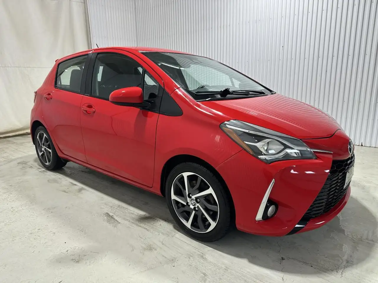 Toyota Yaris photo Toyota Yaris