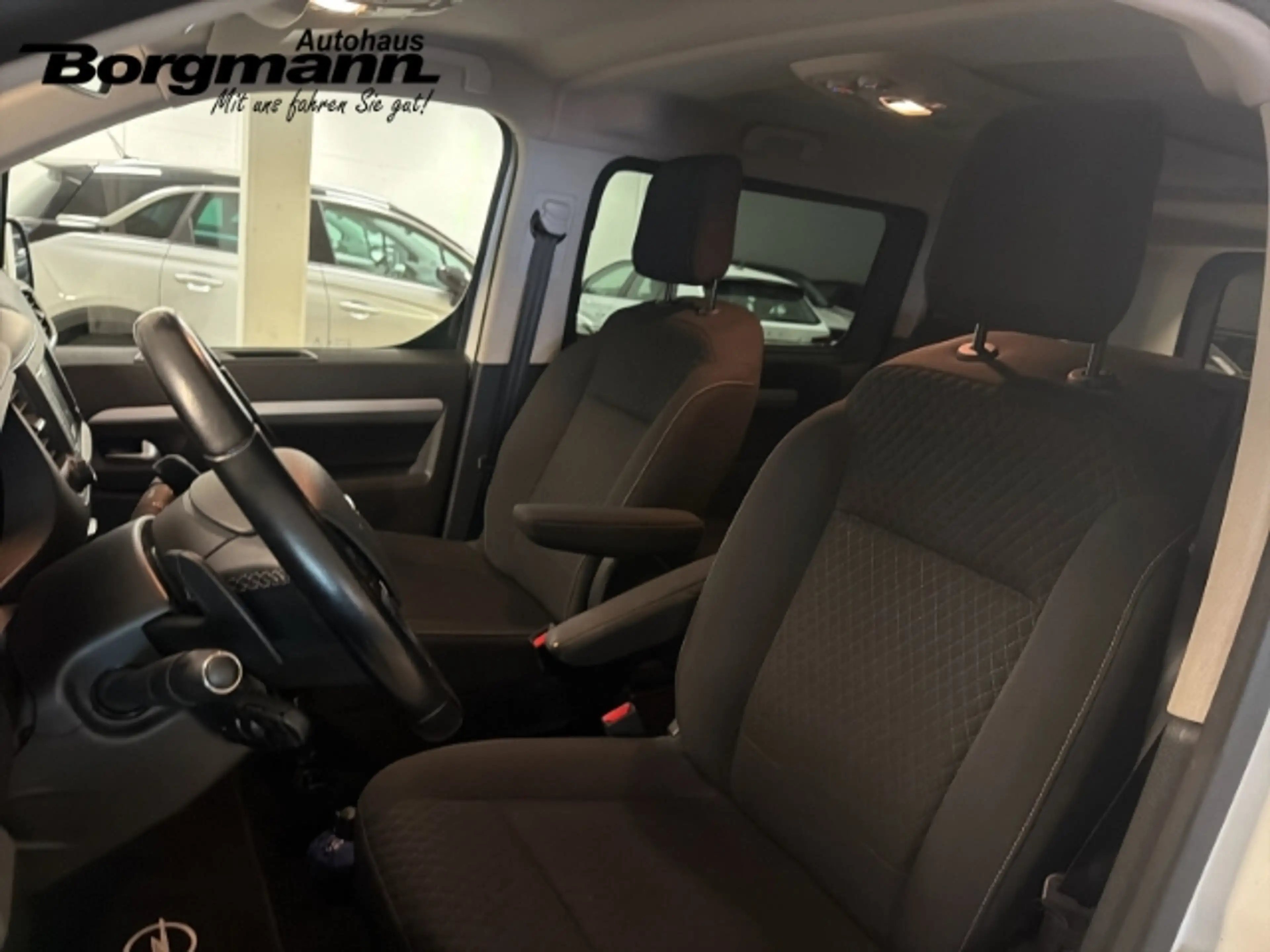 Opel Zafira Life 2.0 Edition M AHK abnehmbar - Navi - Carplay — photo 9