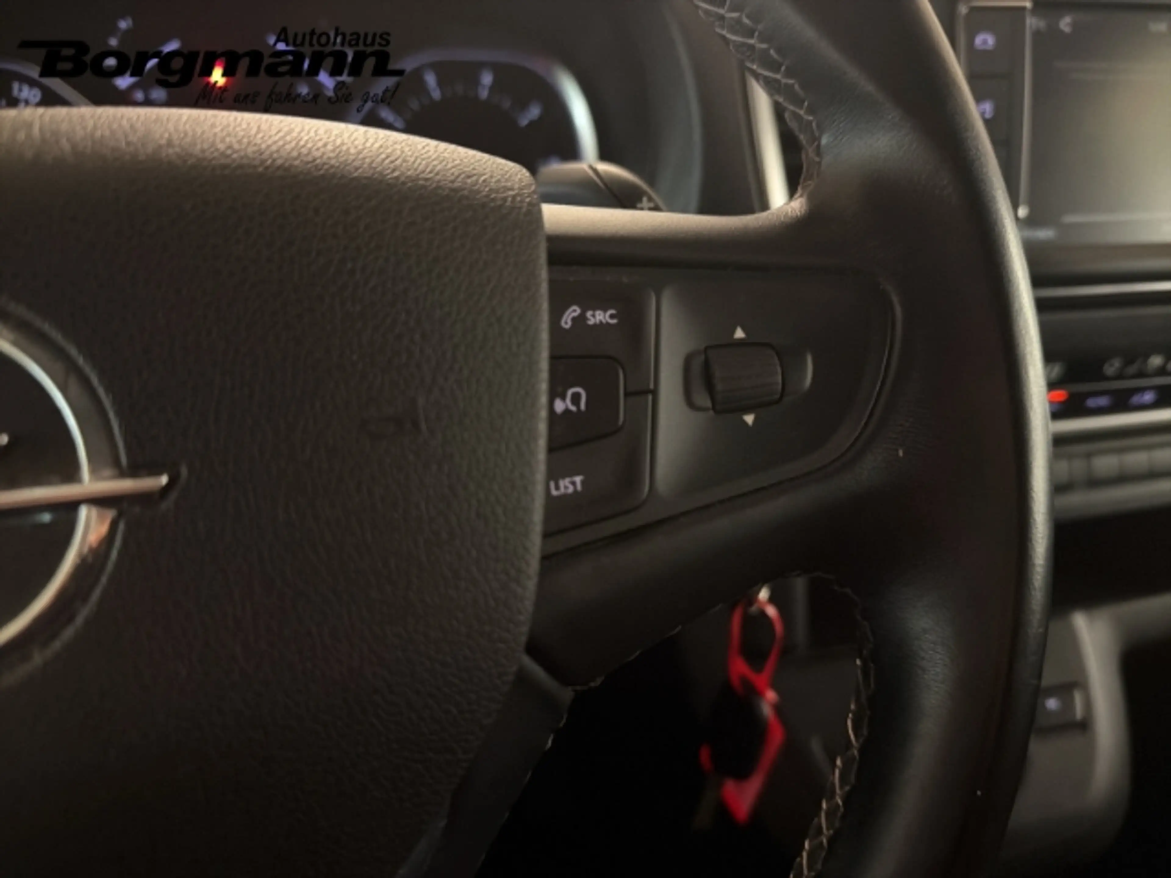 Opel Zafira Life 2.0 Edition M AHK abnehmbar - Navi - Carplay — photo 17
