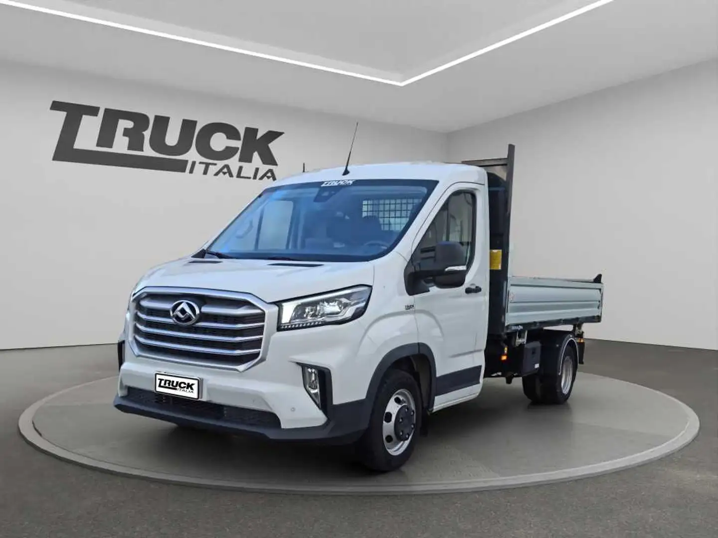 Maxus Deliver 9 Deliver - Deliver 9 2.0 crdi 150cv L3H2 rwd Blanc - 1